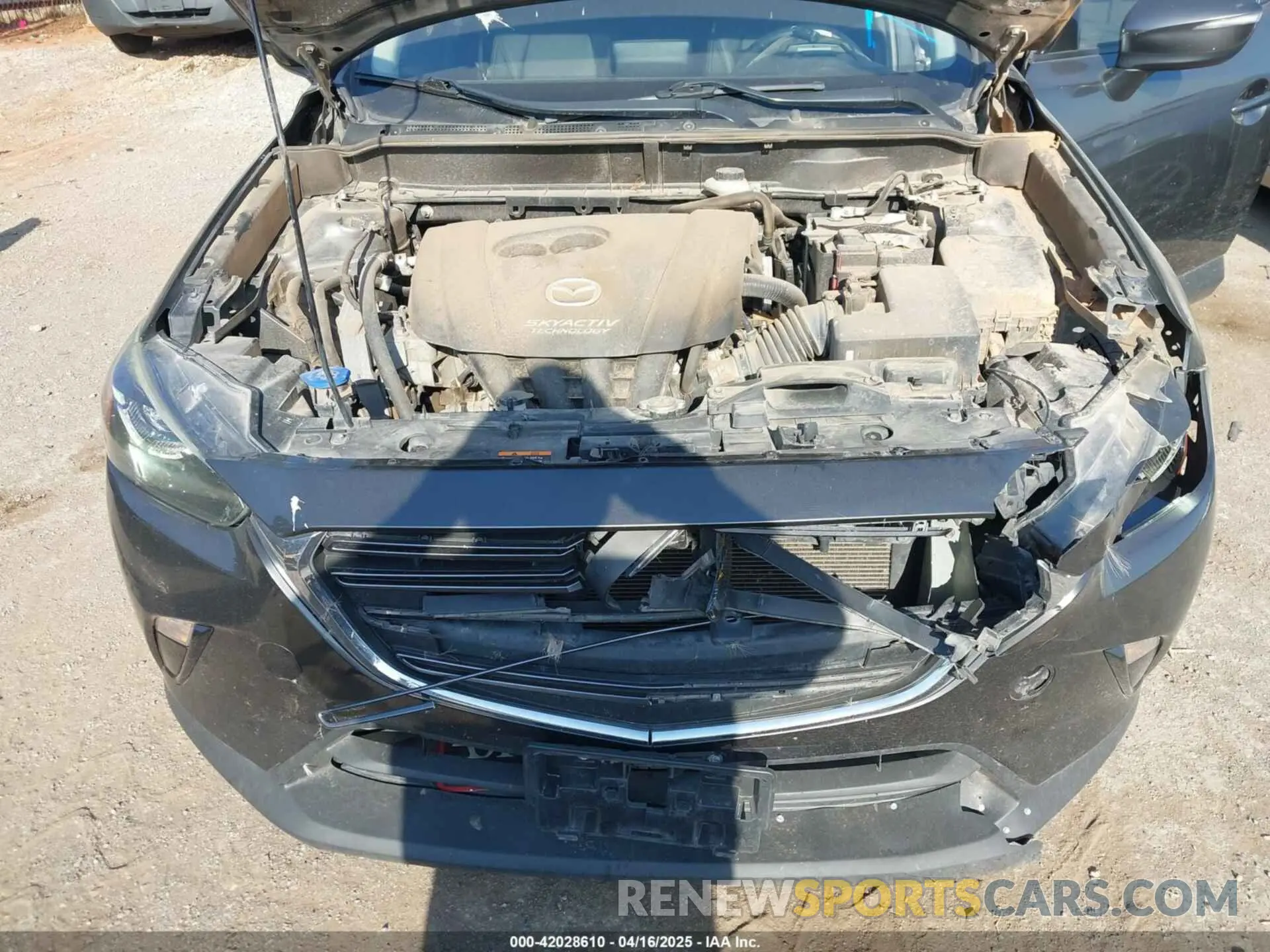 10 Photograph of a damaged car JM1DKFC70K0445901 MAZDA CX-3 2019