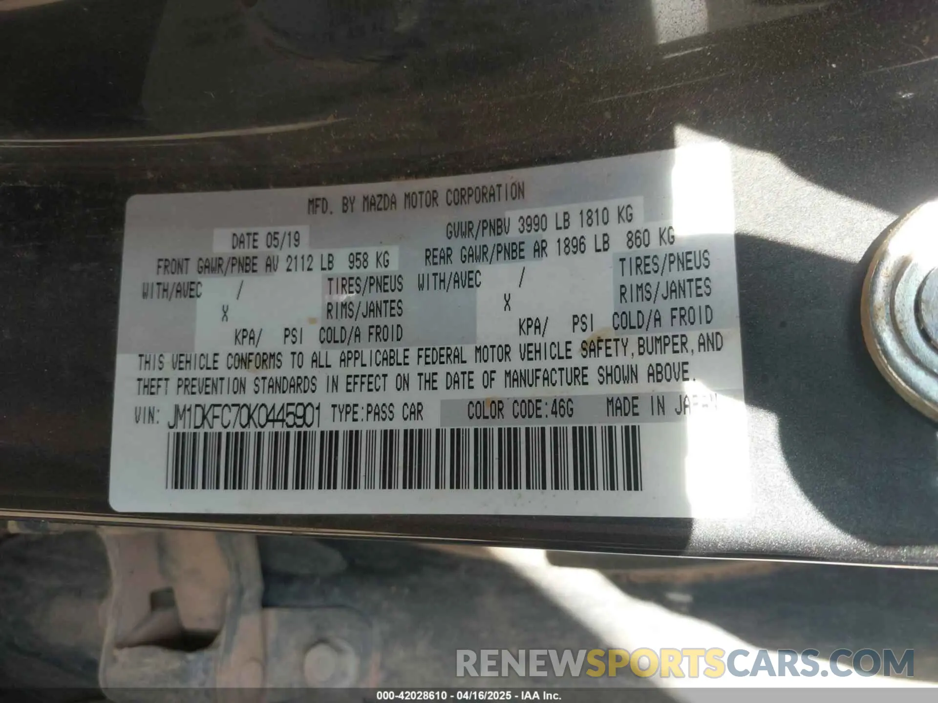 9 Photograph of a damaged car JM1DKFC70K0445901 MAZDA CX-3 2019