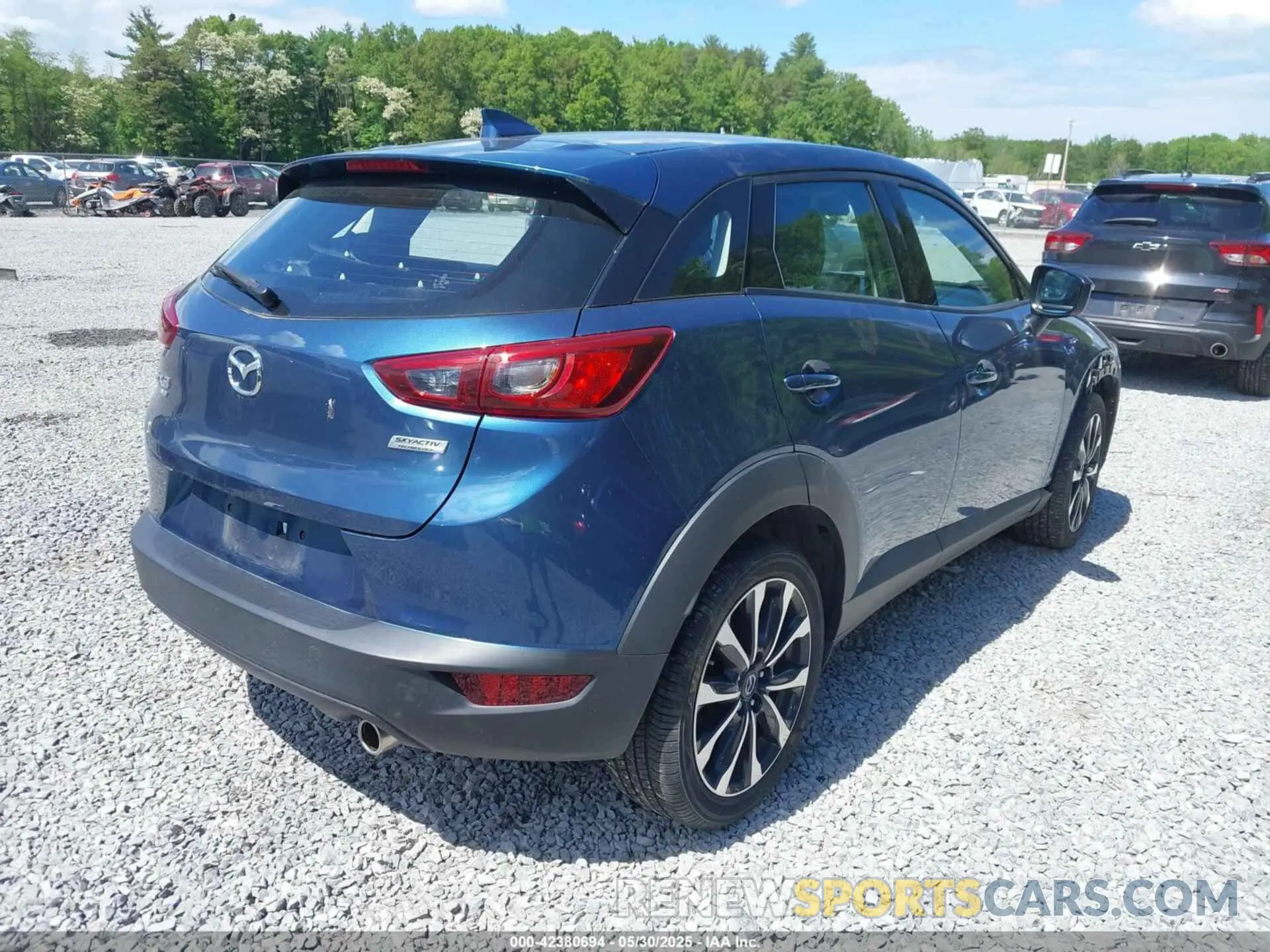 4 Photograph of a damaged car JM1DKFC72K1459583 MAZDA CX-3 2019