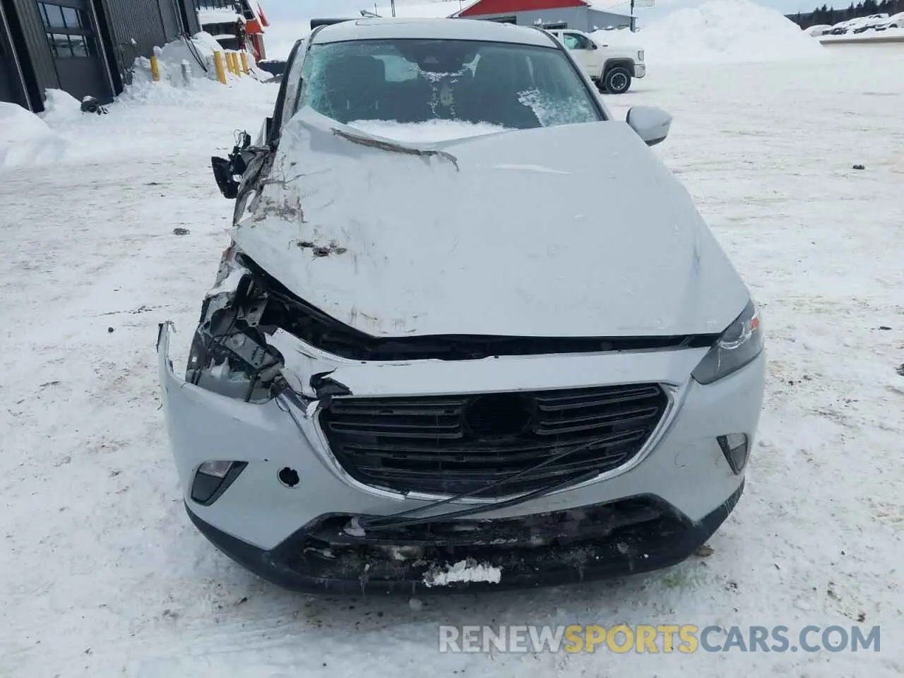 5 Photograph of a damaged car JM1DKFC74K1455843 MAZDA CX-3 2019