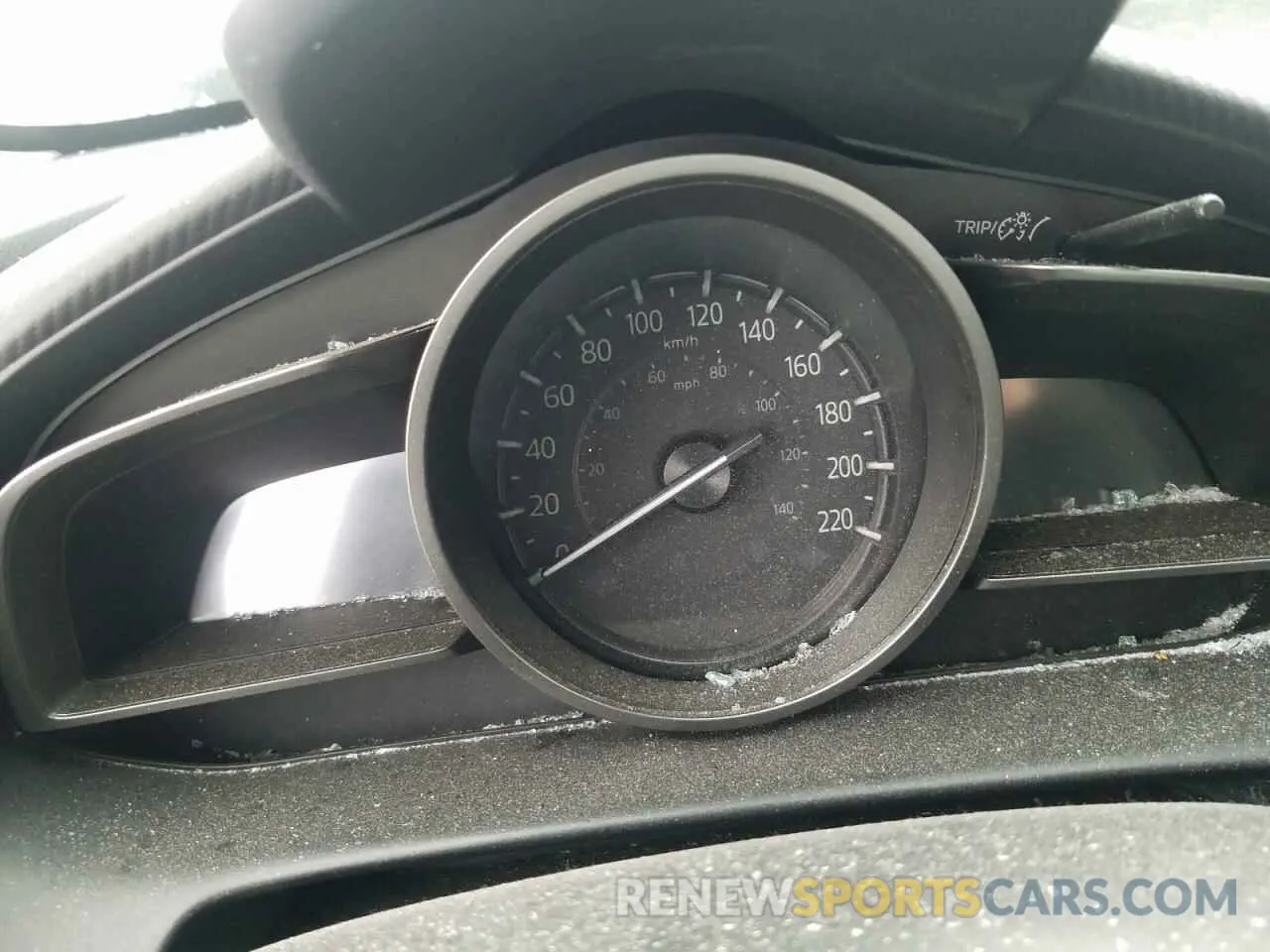9 Photograph of a damaged car JM1DKFC74K1455843 MAZDA CX-3 2019