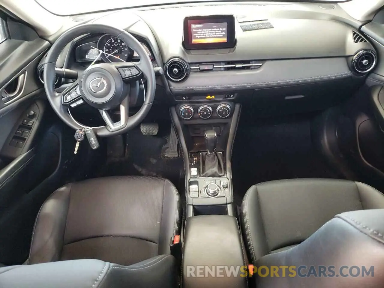 8 Photograph of a damaged car JM1DKFC75K1439294 MAZDA CX-3 2019