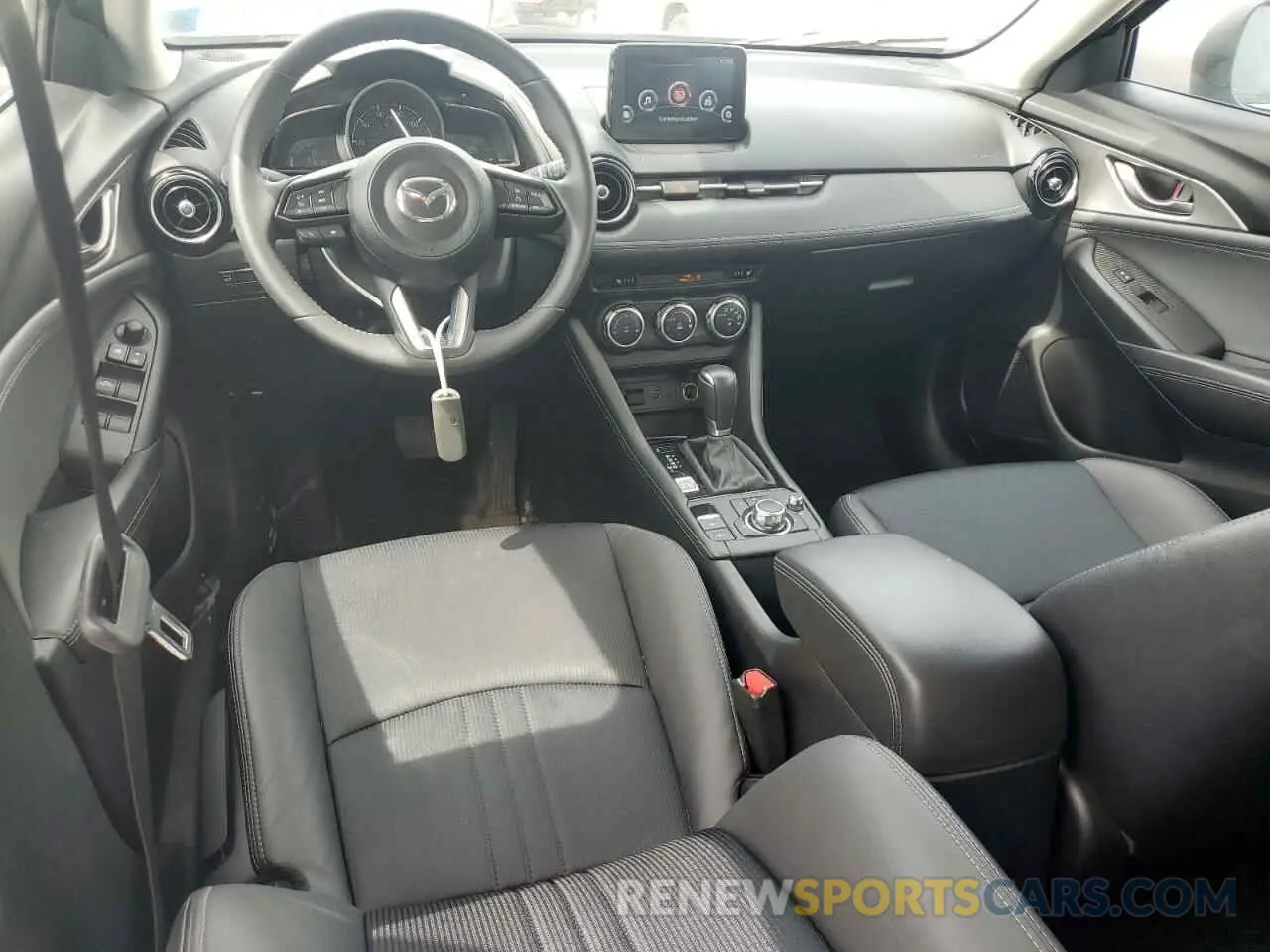 8 Photograph of a damaged car JM1DKFC76K1451342 MAZDA CX-3 2019