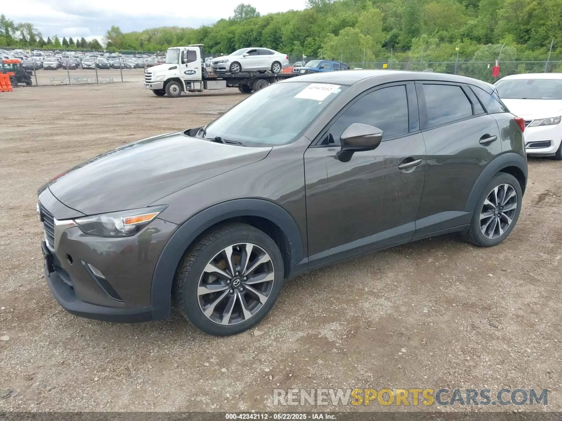 2 Photograph of a damaged car JM1DKFC7XK0408029 MAZDA CX-3 2019