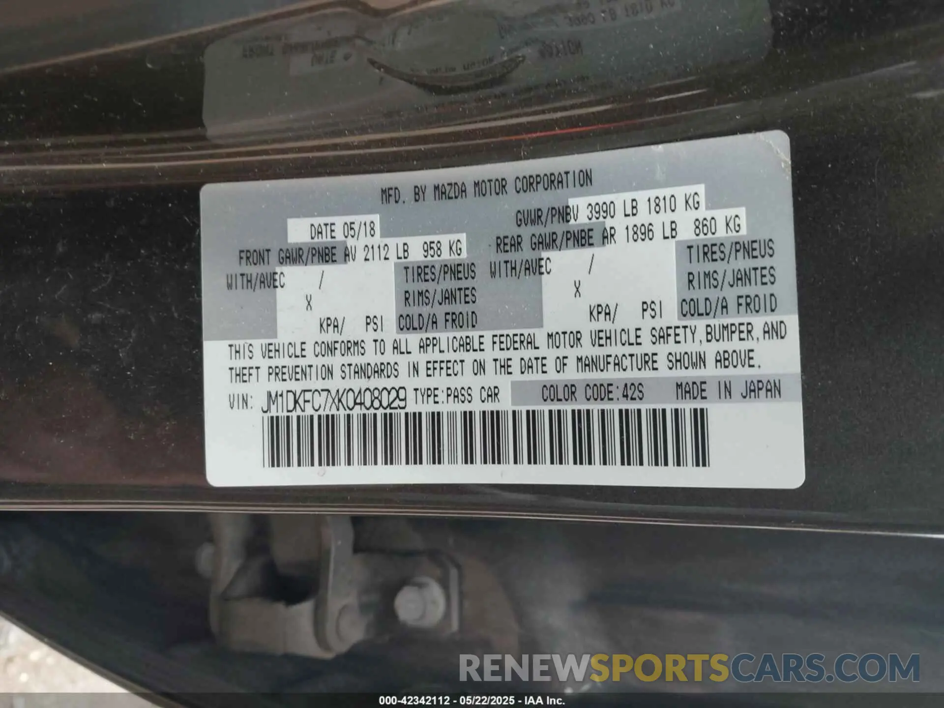 9 Photograph of a damaged car JM1DKFC7XK0408029 MAZDA CX-3 2019