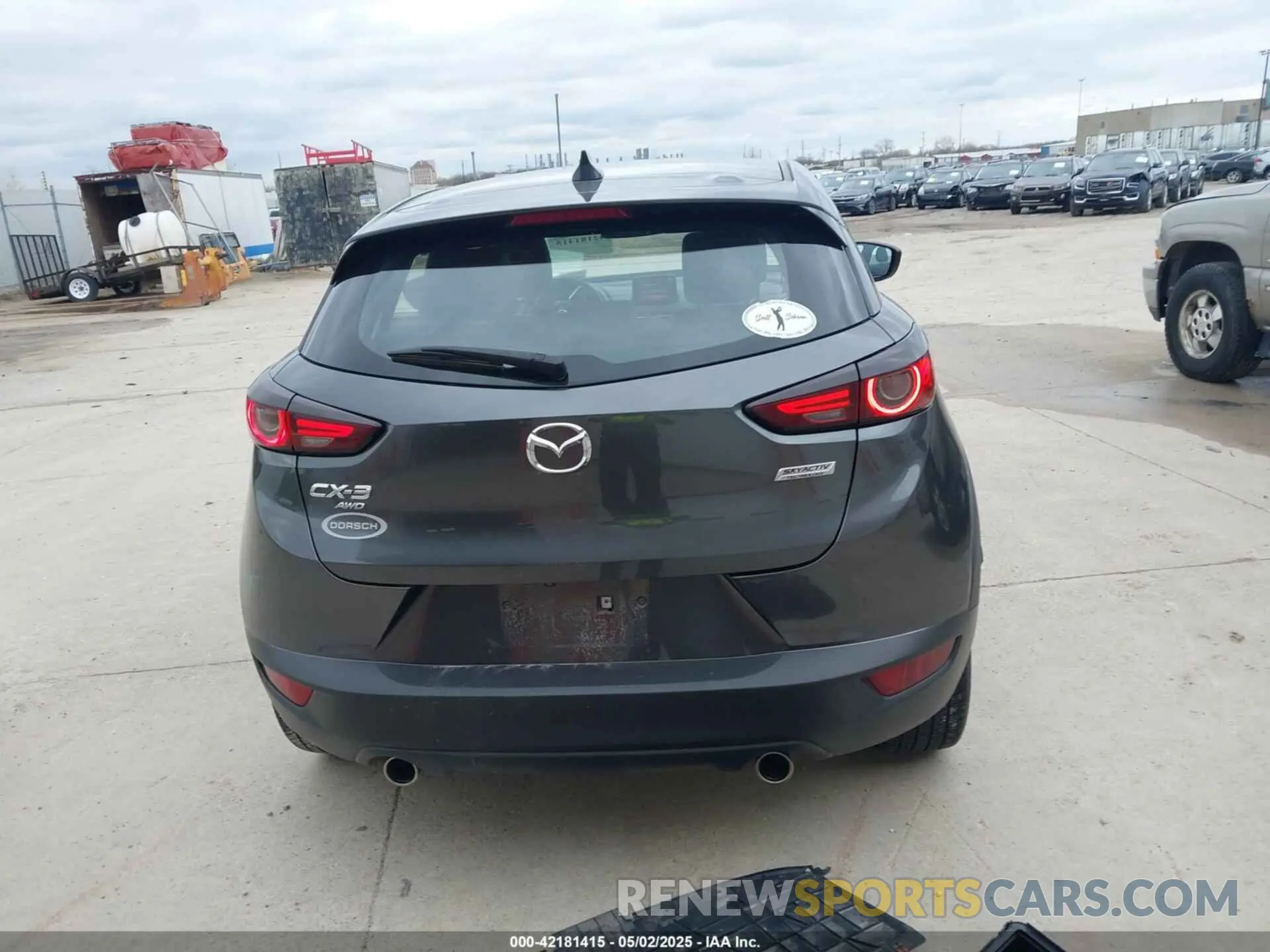 17 Photograph of a damaged car JM1DKFD72K0450239 MAZDA CX-3 2019