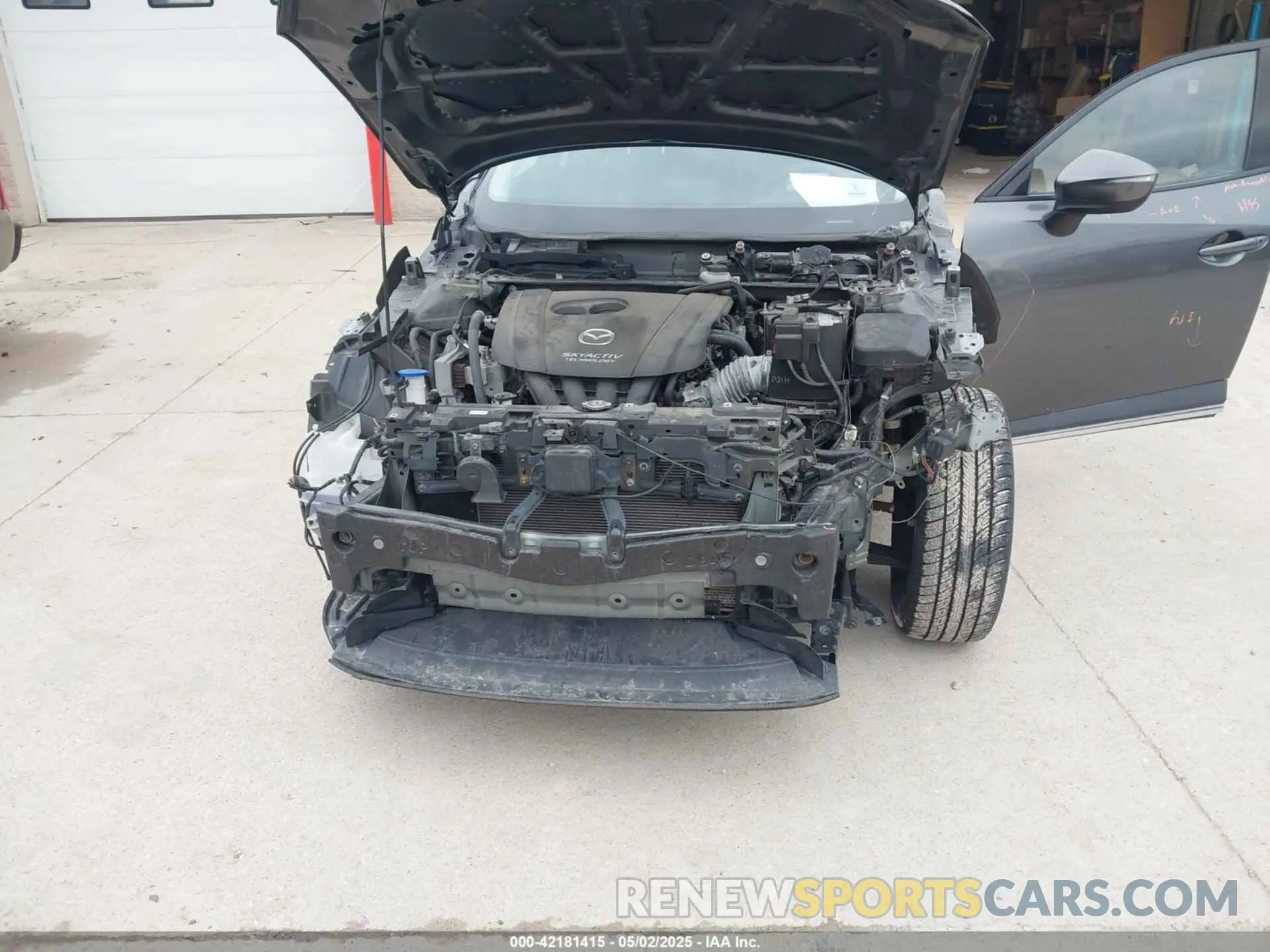 6 Photograph of a damaged car JM1DKFD72K0450239 MAZDA CX-3 2019