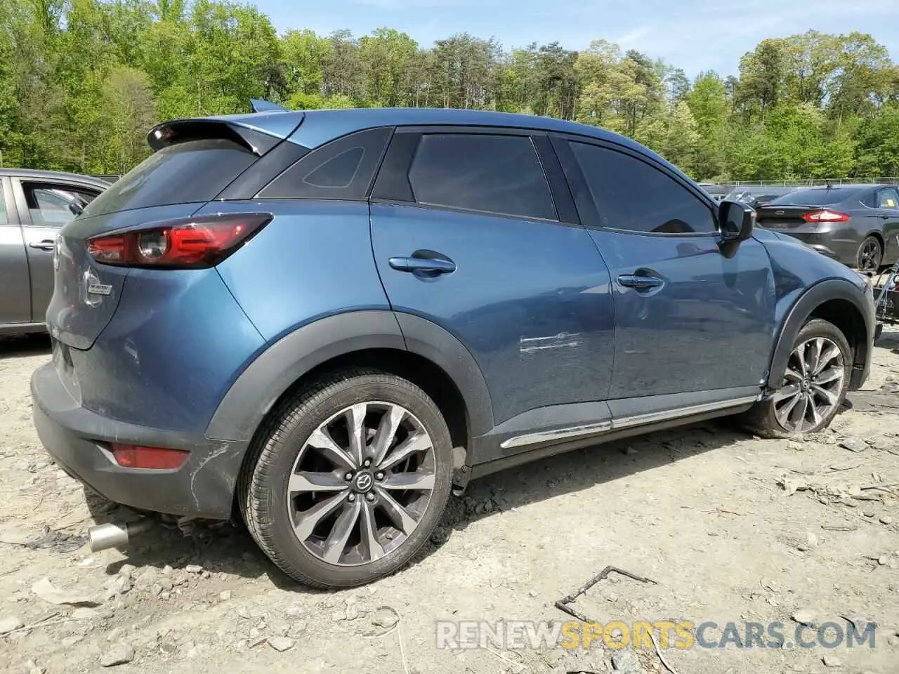 3 Photograph of a damaged car JM1DKFD74K1438541 MAZDA CX-3 2019