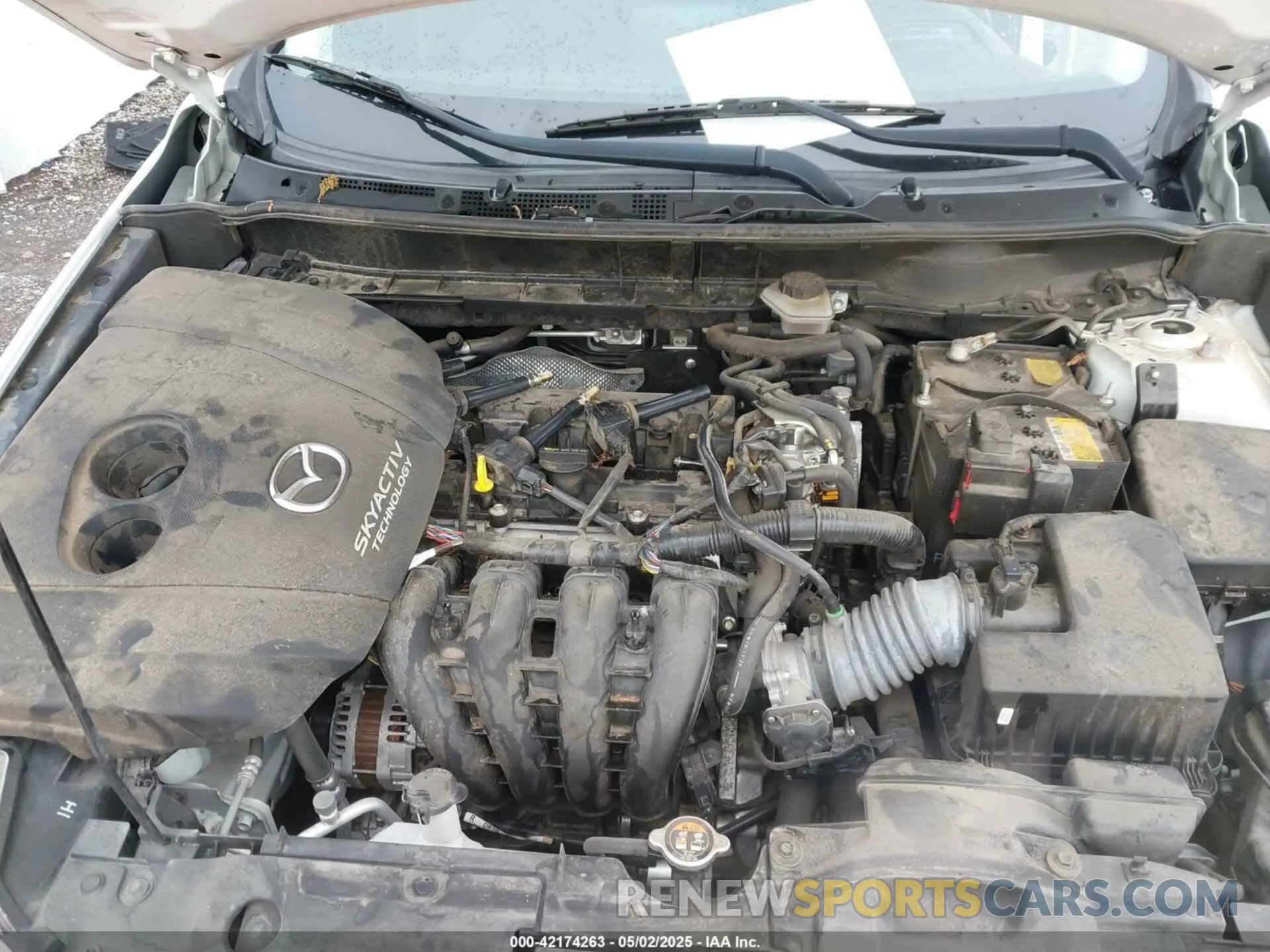 10 Photograph of a damaged car JM1DKDB74L1475226 MAZDA CX-3 2020