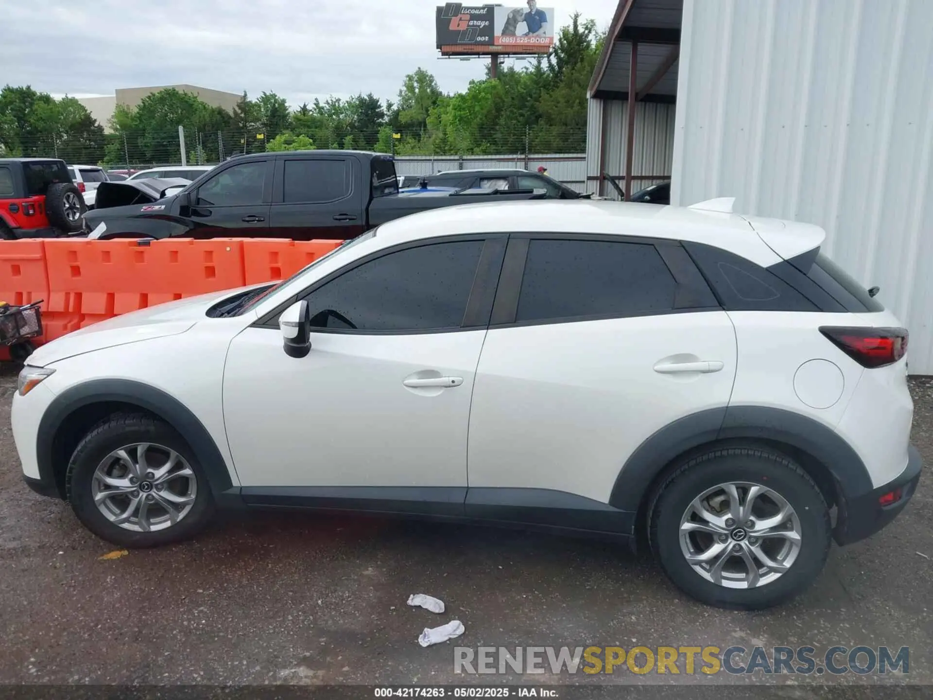 14 Photograph of a damaged car JM1DKDB74L1475226 MAZDA CX-3 2020