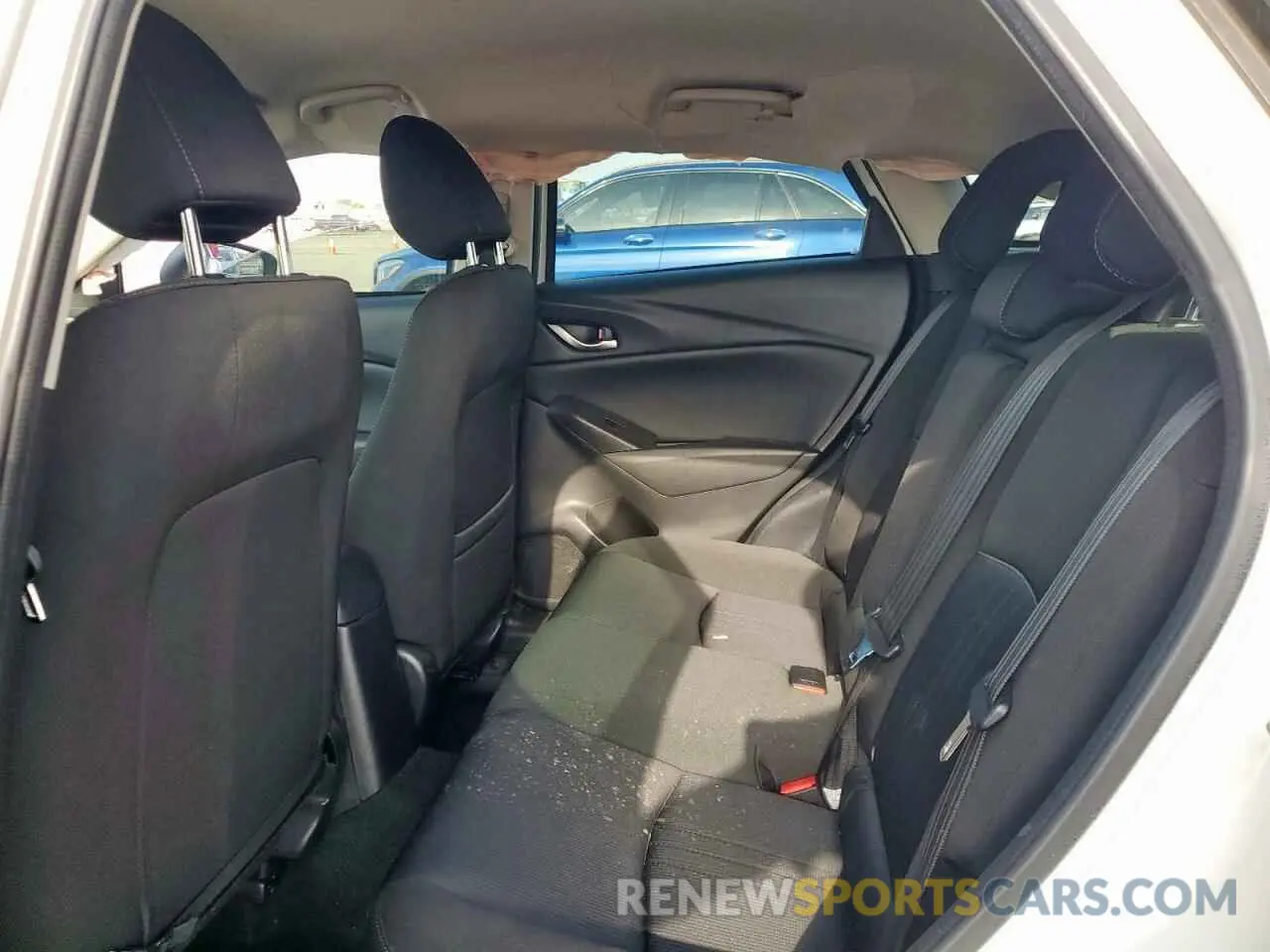 11 Photograph of a damaged car JM1DKDB76L1473803 MAZDA CX-3 2020