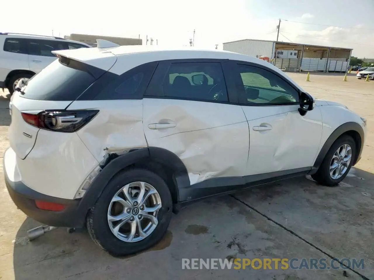 3 Photograph of a damaged car JM1DKDB76L1473803 MAZDA CX-3 2020