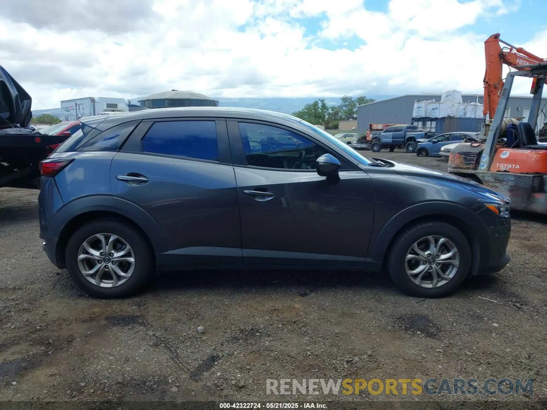 13 Photograph of a damaged car JM1DKDB78L1469686 MAZDA CX-3 2020
