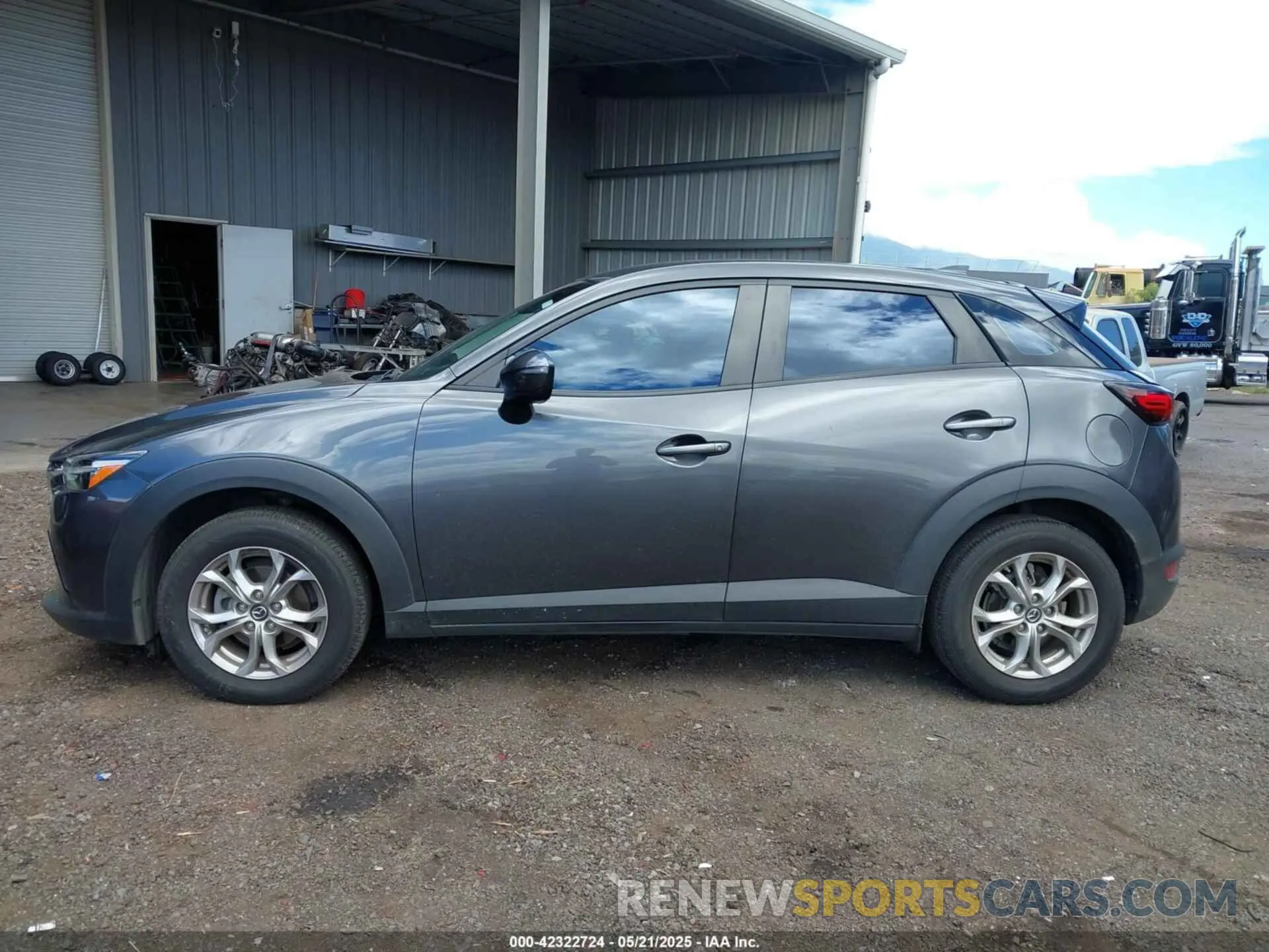14 Photograph of a damaged car JM1DKDB78L1469686 MAZDA CX-3 2020