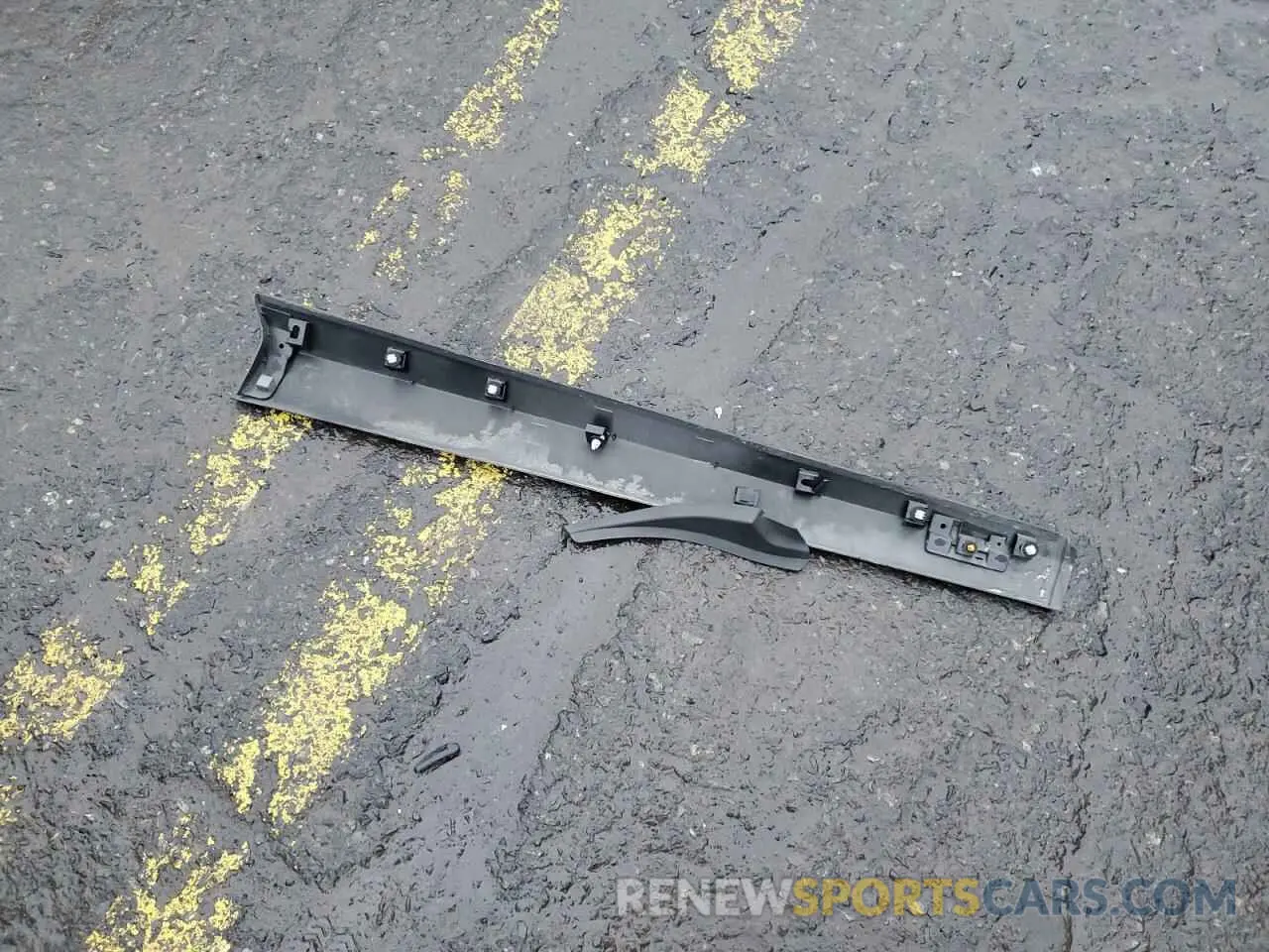 13 Photograph of a damaged car JM1DKFB70L1470505 MAZDA CX-3 2020