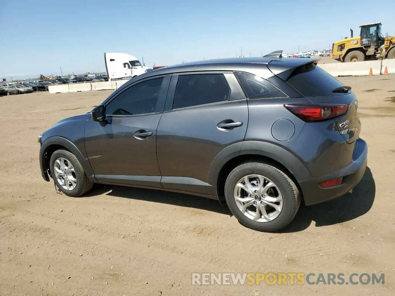 2 Photograph of a damaged car JM1DKFB70L1474487 MAZDA CX-3 2020