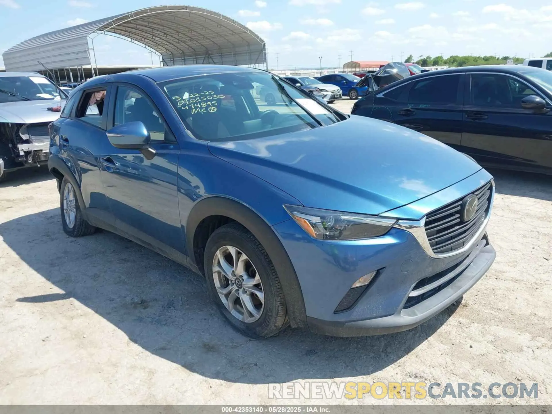 1 Photograph of a damaged car JM1DKFB74L1474895 MAZDA CX-3 2020