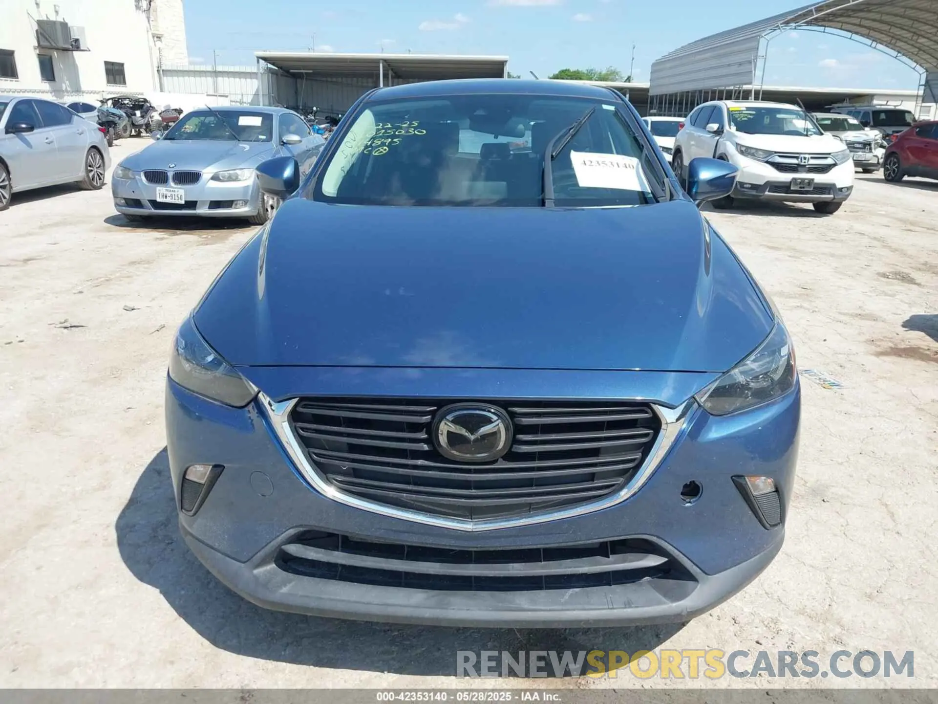 11 Photograph of a damaged car JM1DKFB74L1474895 MAZDA CX-3 2020