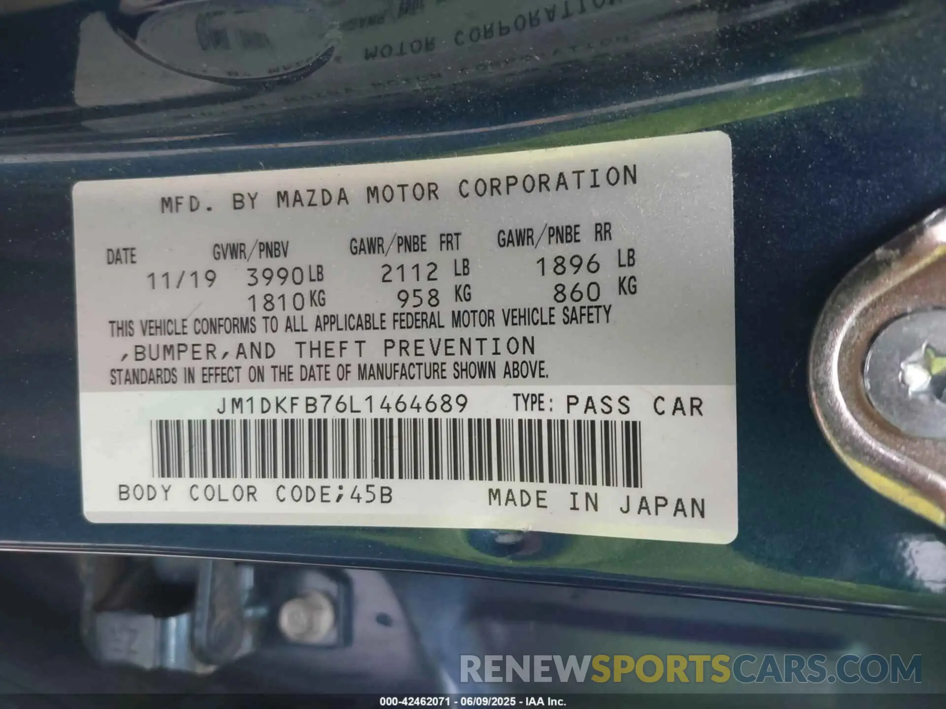 9 Photograph of a damaged car JM1DKFB76L1464689 MAZDA CX-3 2020