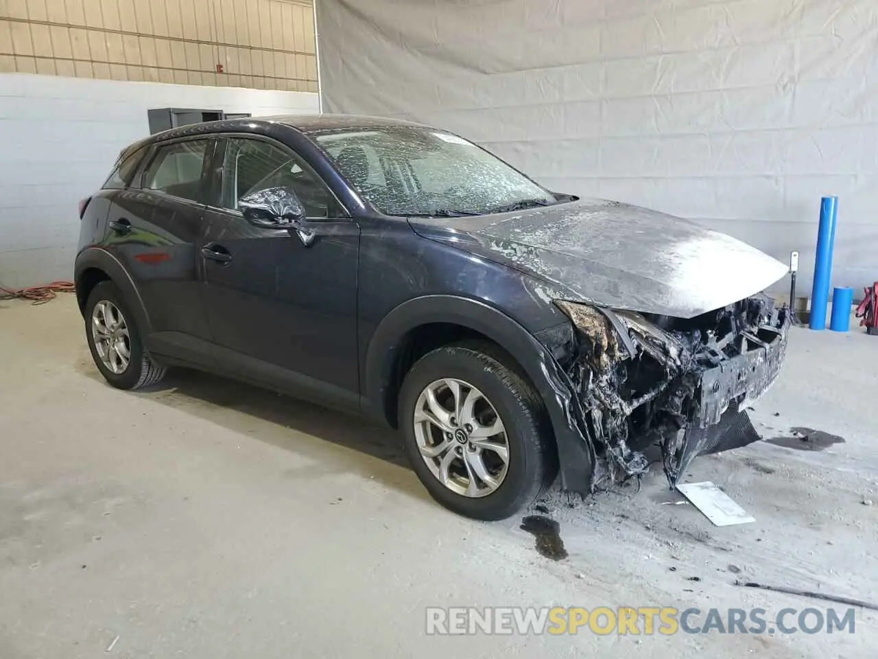 4 Photograph of a damaged car JM1DKFB77L1469156 MAZDA CX-3 2020