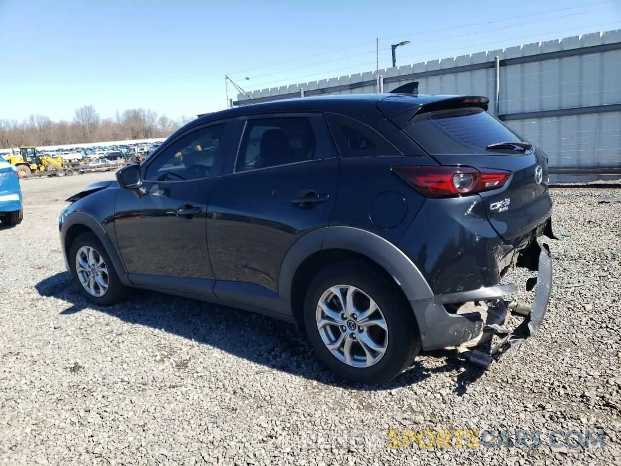 2 Photograph of a damaged car JM1DKFB77L1474454 MAZDA CX-3 2020