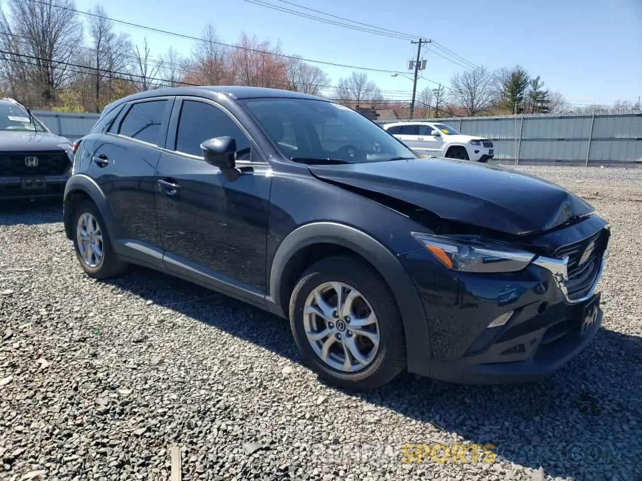 4 Photograph of a damaged car JM1DKFB77L1474454 MAZDA CX-3 2020