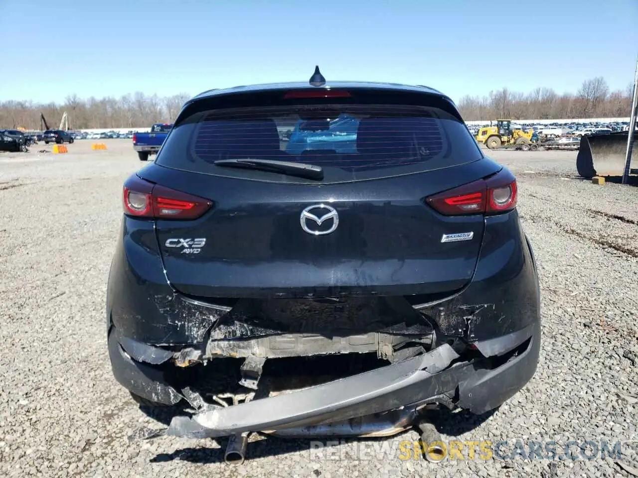 6 Photograph of a damaged car JM1DKFB77L1474454 MAZDA CX-3 2020