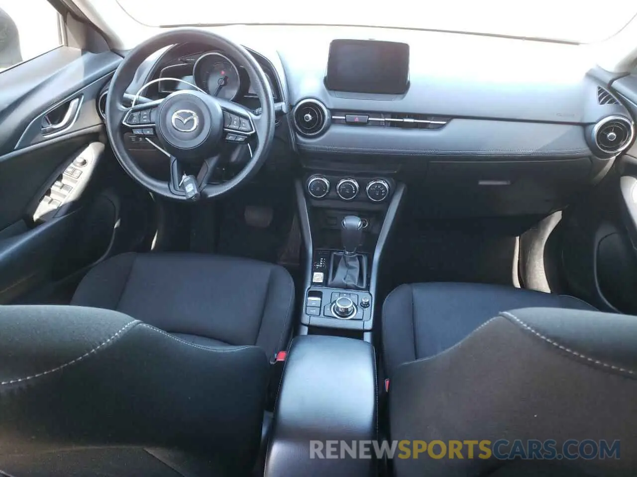 8 Photograph of a damaged car JM1DKFB77L1474454 MAZDA CX-3 2020