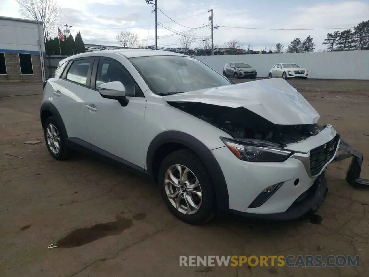4 Photograph of a damaged car JM1DKFB7XL1475193 MAZDA CX-3 2020