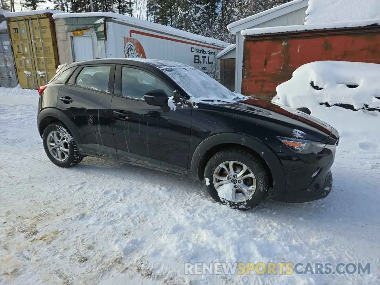 4 Photograph of a damaged car JM1DKFC72L1473243 MAZDA CX-3 2020