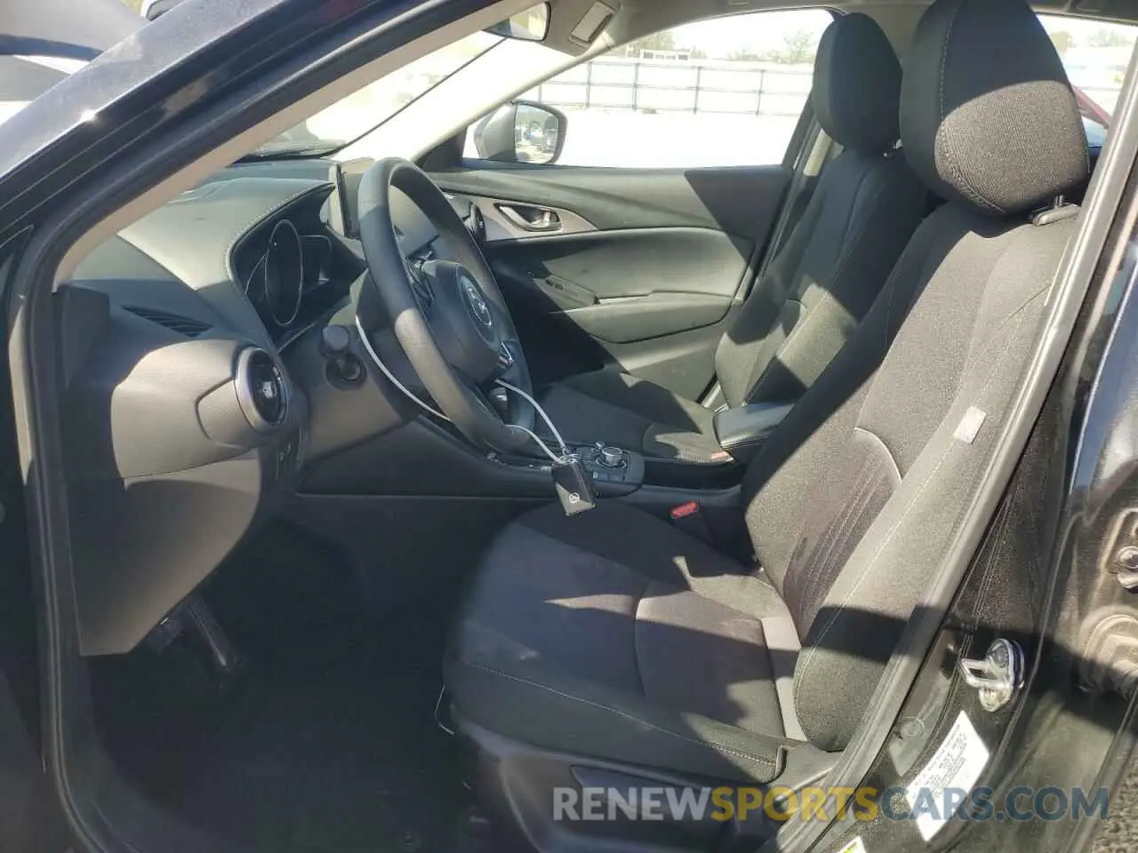 7 Photograph of a damaged car JM1DKDB74M1503916 MAZDA CX-3 2021