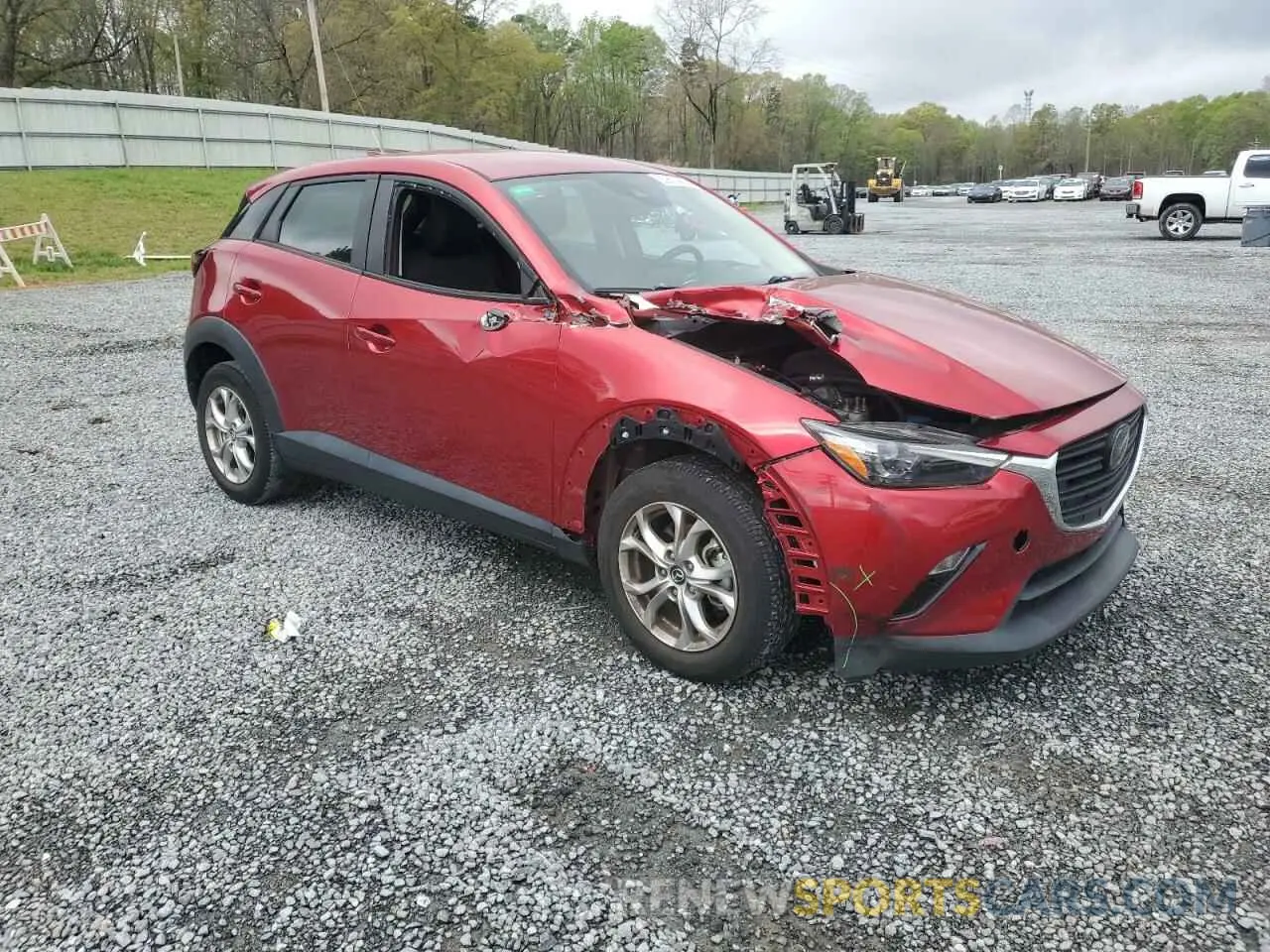 4 Photograph of a damaged car JM1DKDB78M1510092 MAZDA CX-3 2021