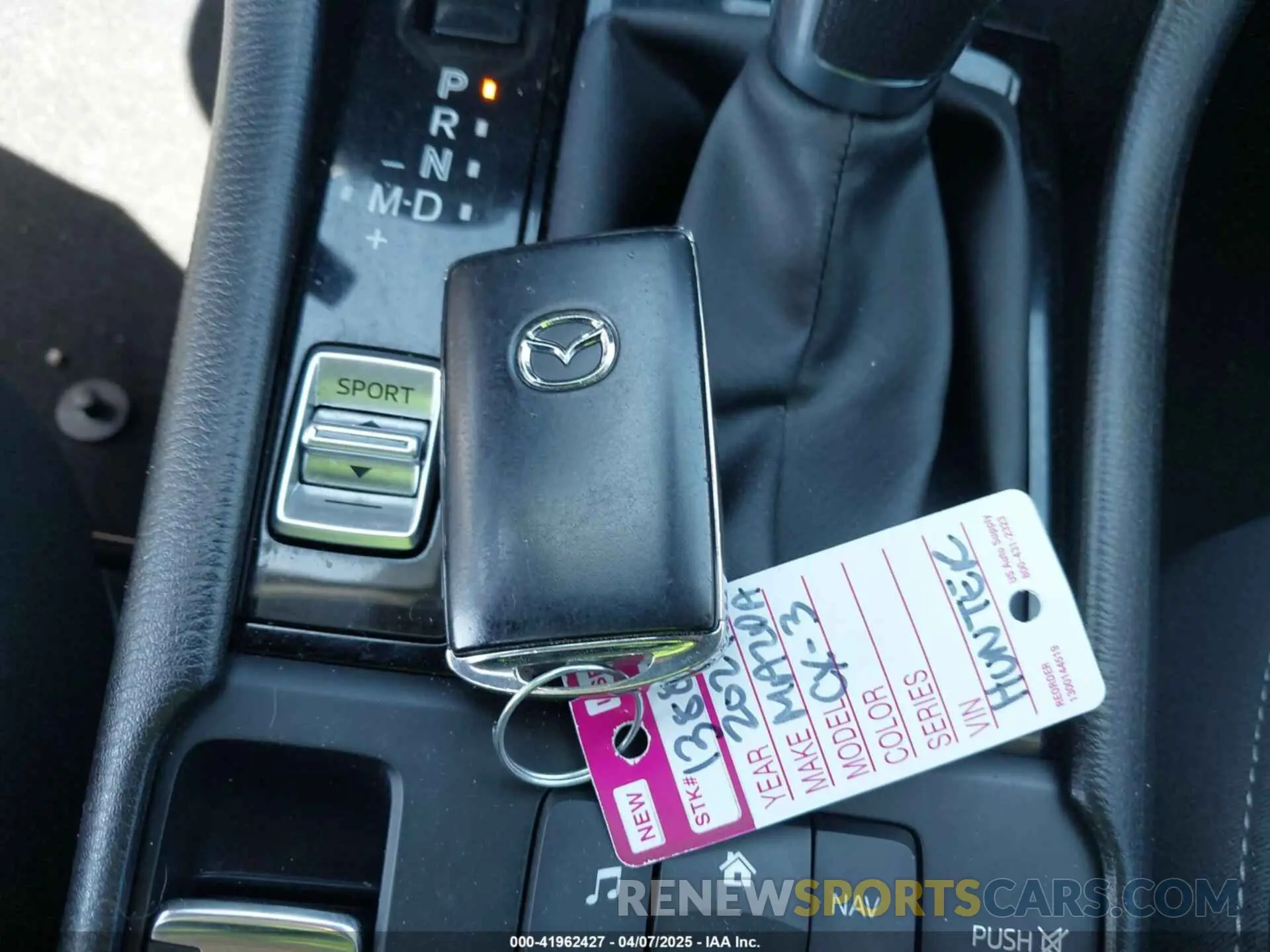 11 Photograph of a damaged car JM1DKDB7XM1511776 MAZDA CX-3 2021