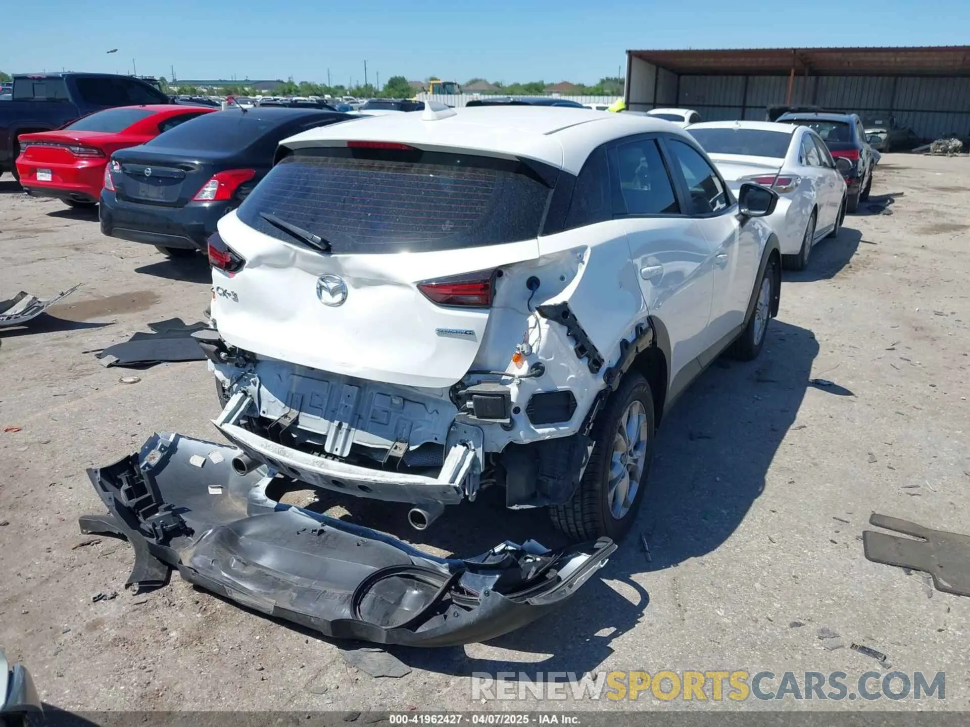 4 Photograph of a damaged car JM1DKDB7XM1511776 MAZDA CX-3 2021