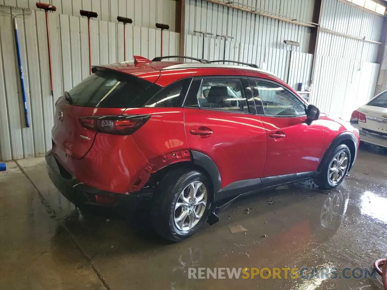 3 Photograph of a damaged car JM1DKFB73M1505717 MAZDA CX-3 2021