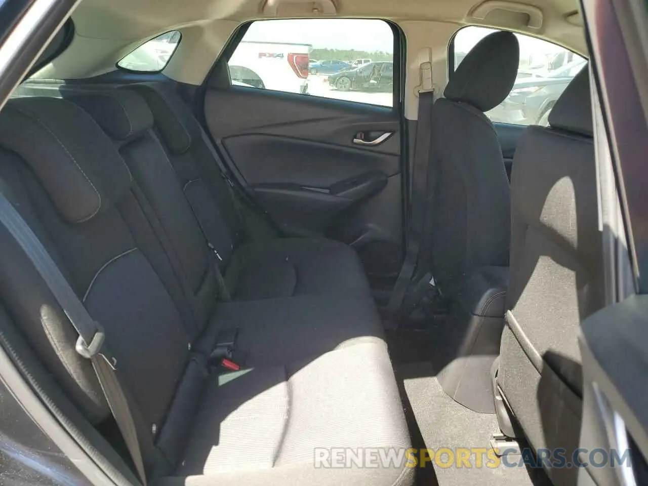 11 Photograph of a damaged car JM1DKFB78M1513666 MAZDA CX-3 2021