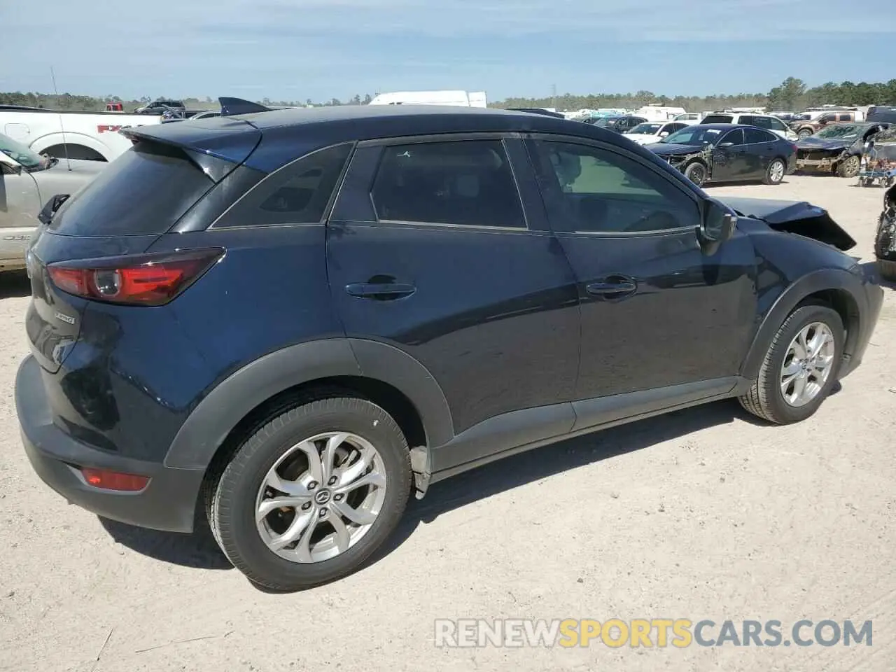 3 Photograph of a damaged car JM1DKFB78M1513666 MAZDA CX-3 2021