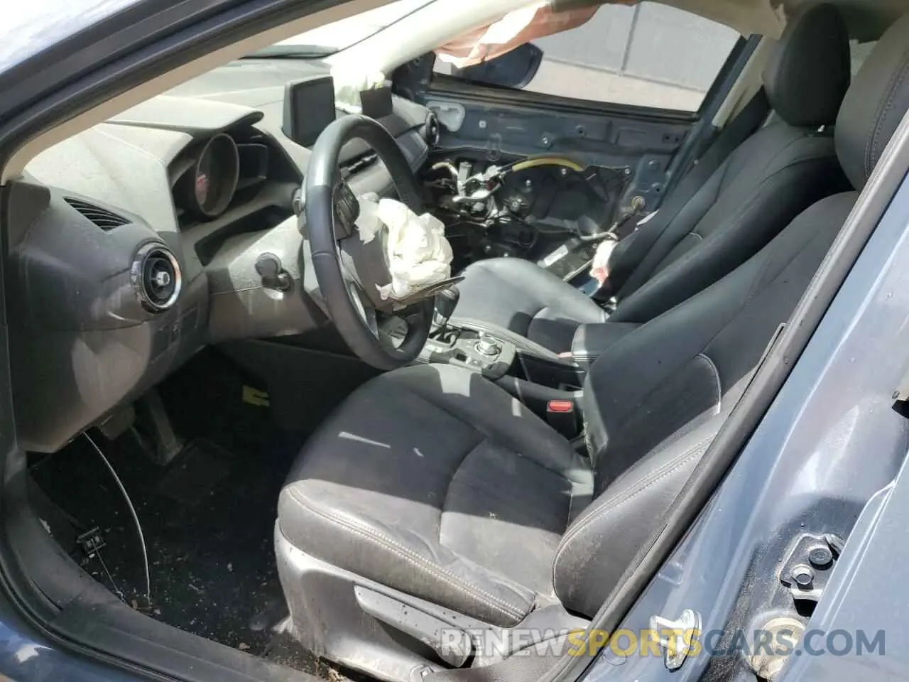 7 Photograph of a damaged car JM1DKFC79M1504702 MAZDA CX-3 2021