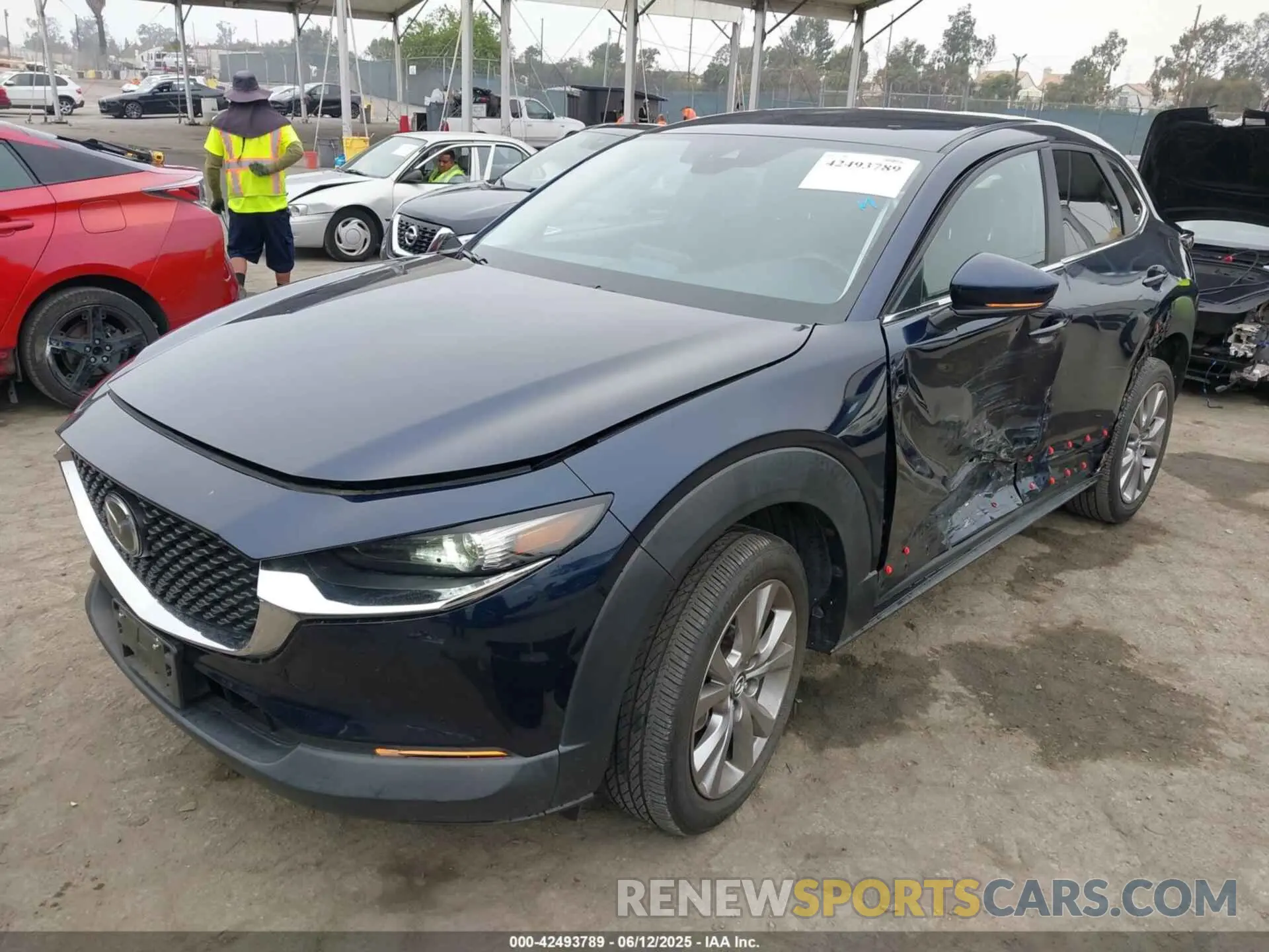 2 Photograph of a damaged car 3MVDMACL0LM124223 MAZDA CX-30 2020