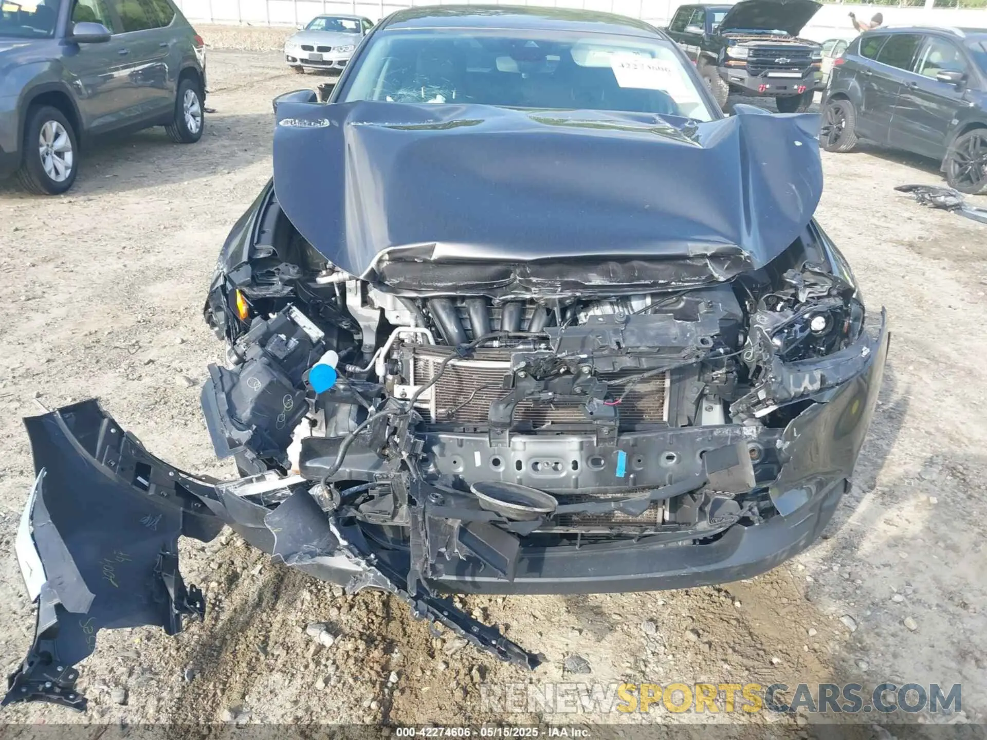 6 Photograph of a damaged car 3MVDMACL3LM137953 MAZDA CX-30 2020