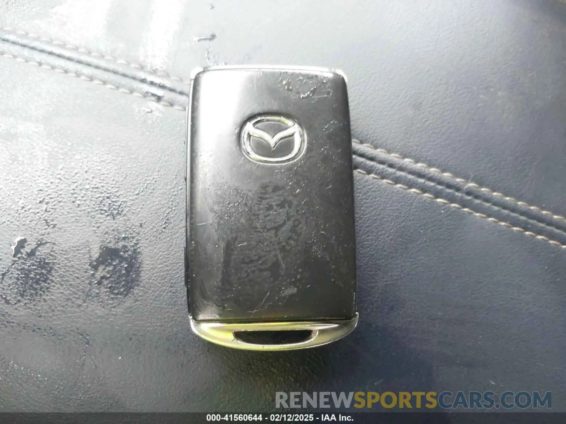 11 Photograph of a damaged car 3MVDMACL6LM123528 MAZDA CX-30 2020