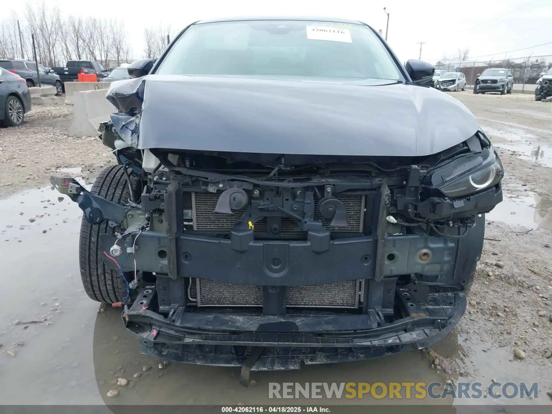 12 Photograph of a damaged car 3MVDMACLXLM114928 MAZDA CX-30 2020