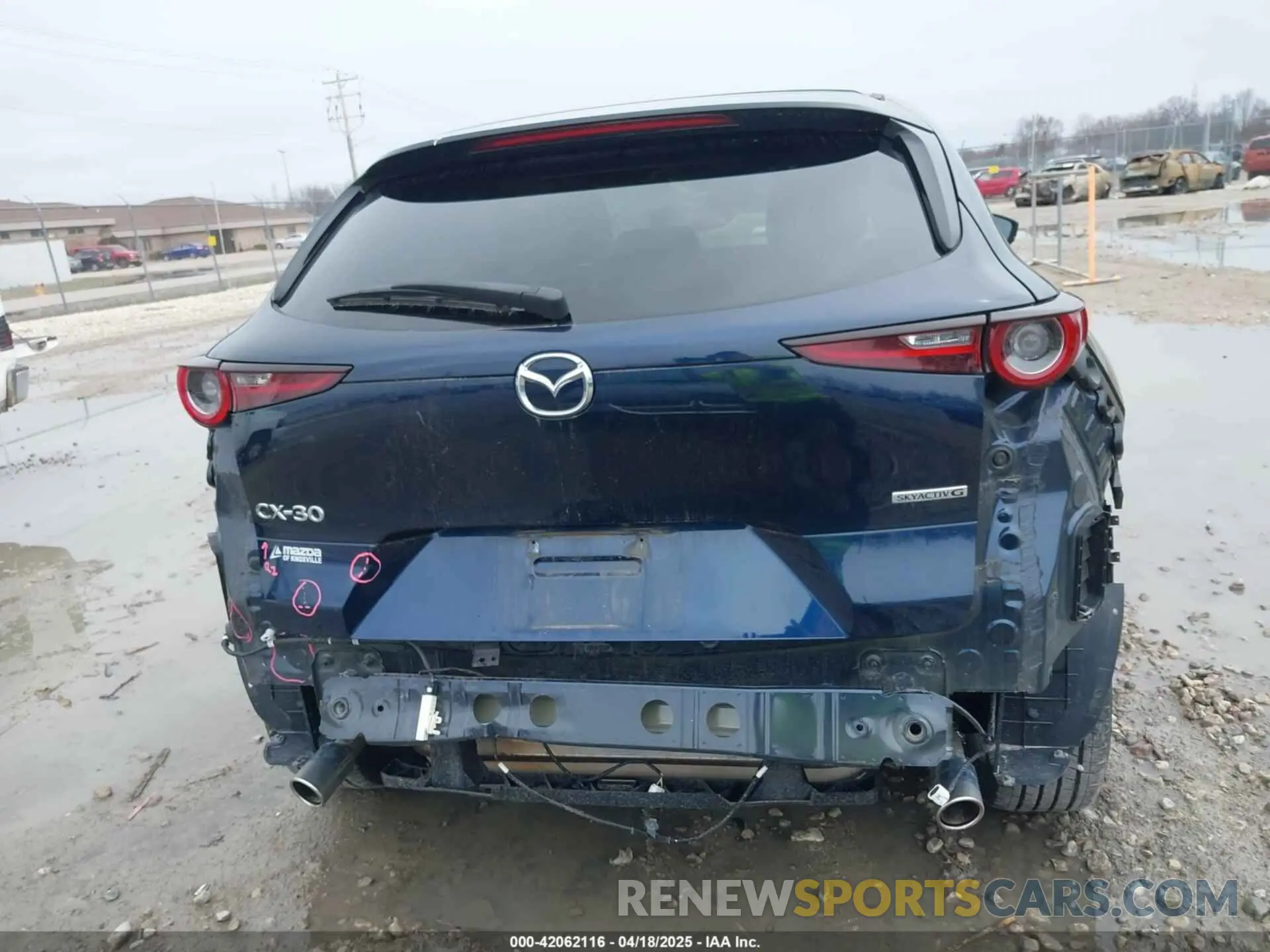 16 Photograph of a damaged car 3MVDMACLXLM114928 MAZDA CX-30 2020