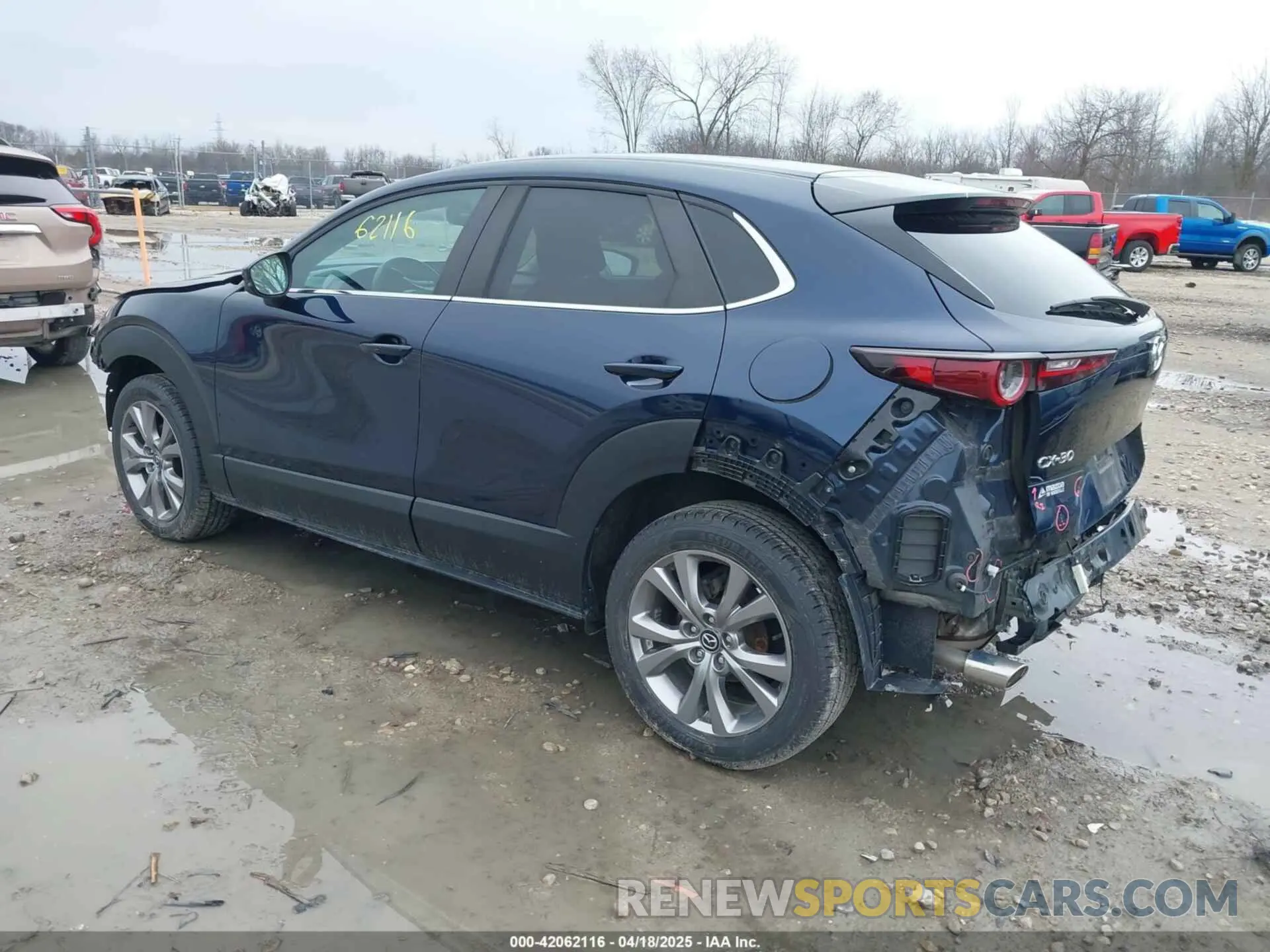 3 Photograph of a damaged car 3MVDMACLXLM114928 MAZDA CX-30 2020