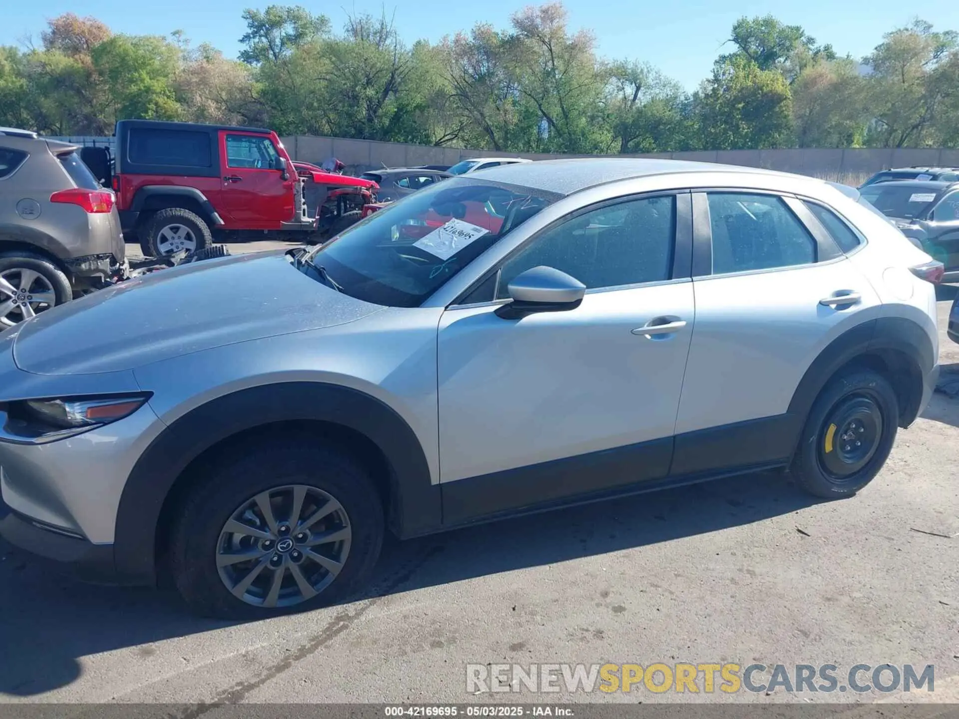 15 Photograph of a damaged car 3MVDMBBL0LM122463 MAZDA CX-30 2020
