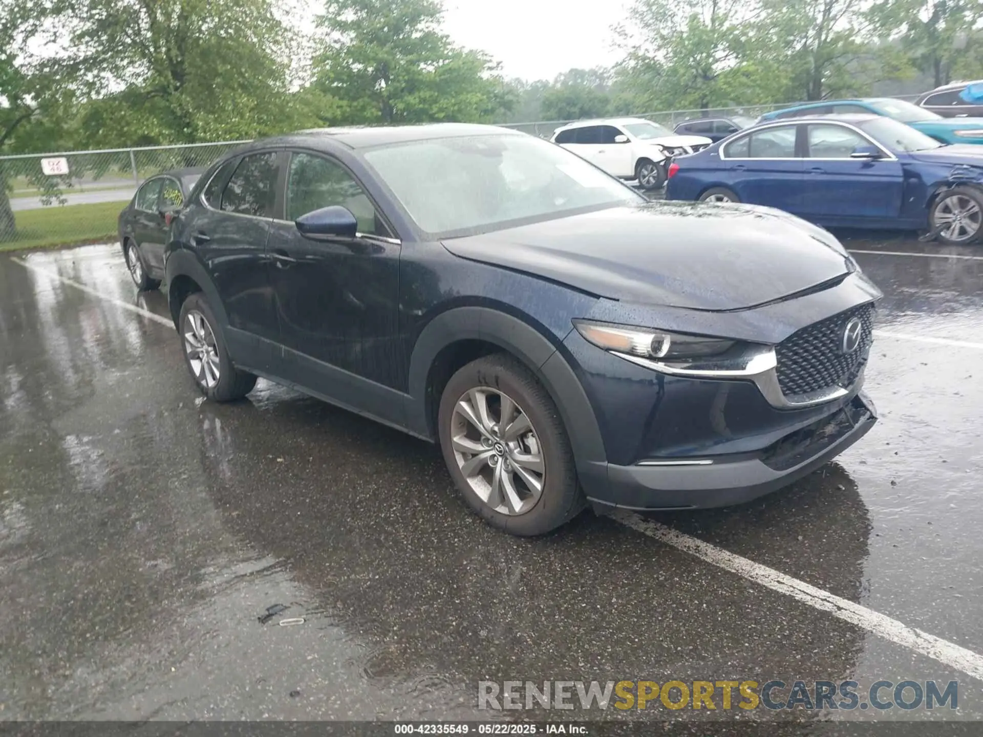 1 Photograph of a damaged car 3MVDMBCL0LM136331 MAZDA CX-30 2020