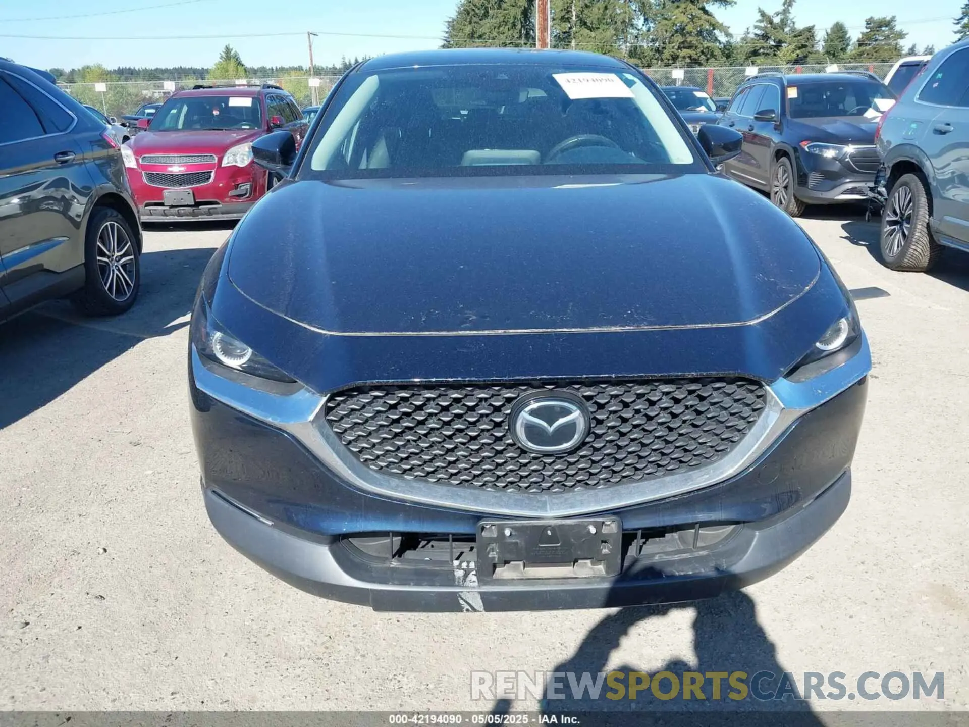 13 Photograph of a damaged car 3MVDMBCL4LM140110 MAZDA CX-30 2020