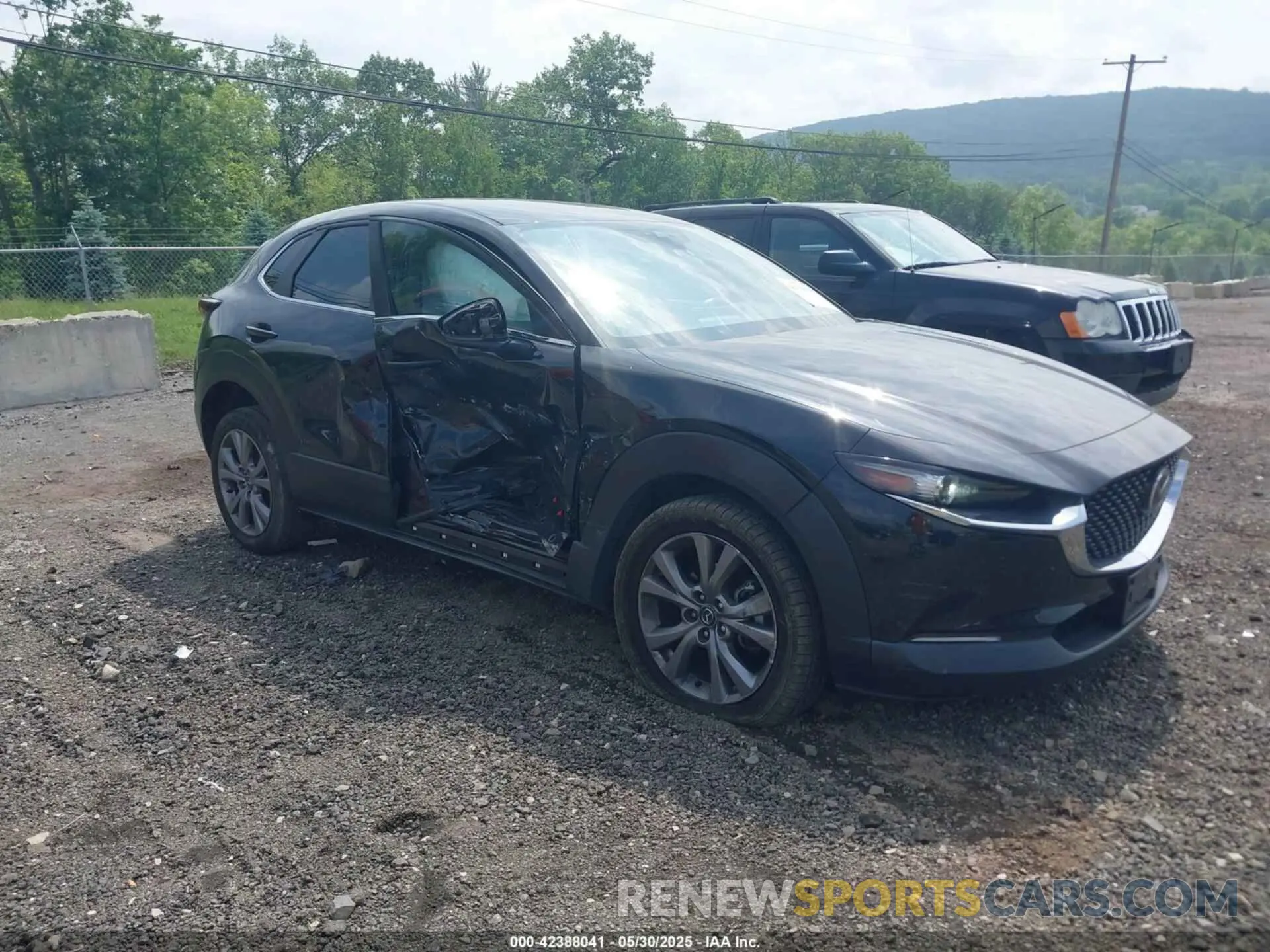 1 Photograph of a damaged car 3MVDMBCL6LM124054 MAZDA CX-30 2020