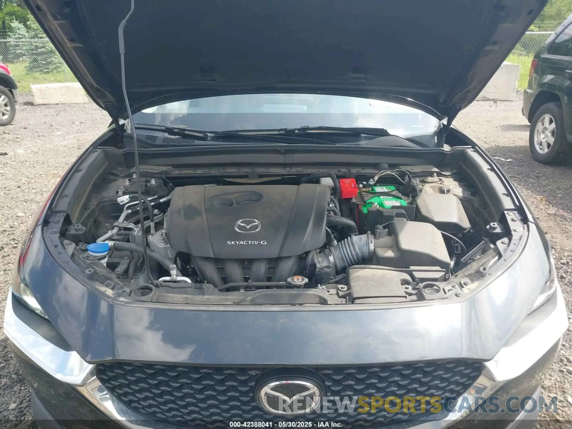 10 Photograph of a damaged car 3MVDMBCL6LM124054 MAZDA CX-30 2020