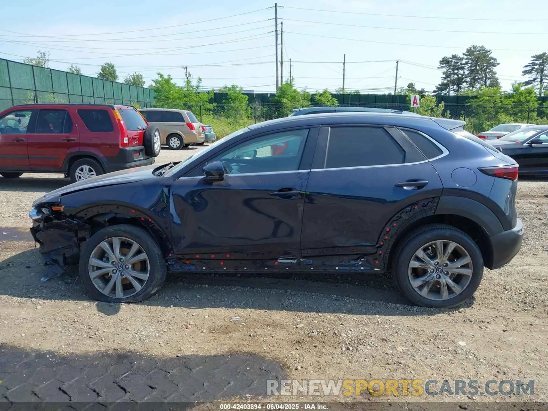 14 Photograph of a damaged car 3MVDMBDL2LM108206 MAZDA CX-30 2020